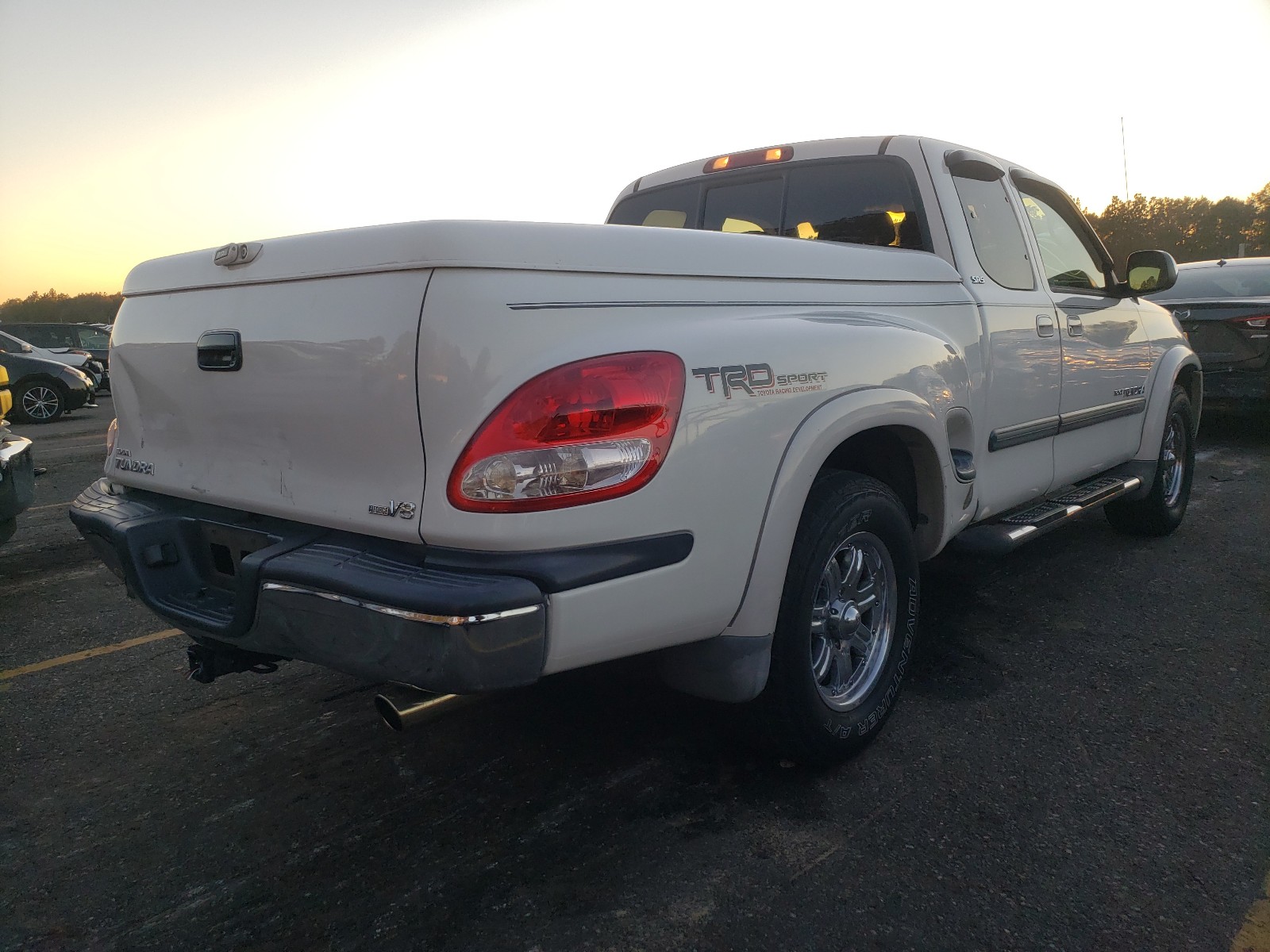 Photo 3 VIN: 5TBRT34113S426647 - TOYOTA TUNDRA ACC 