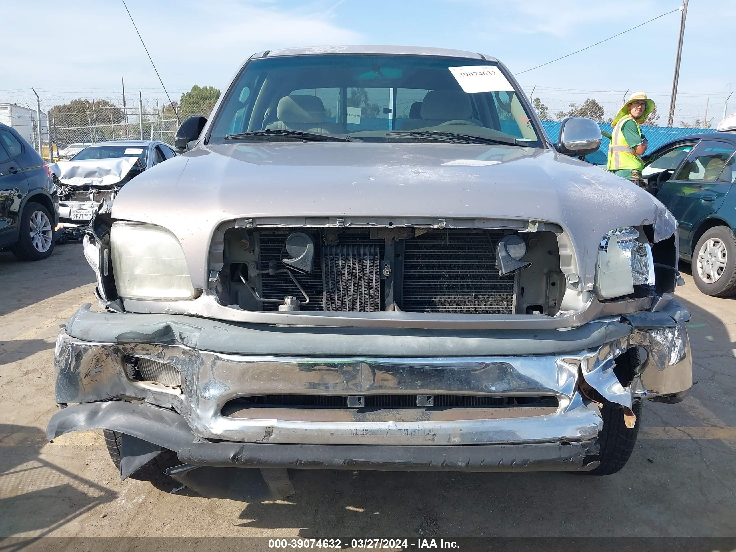 Photo 11 VIN: 5TBRT34131S155734 - TOYOTA TUNDRA 