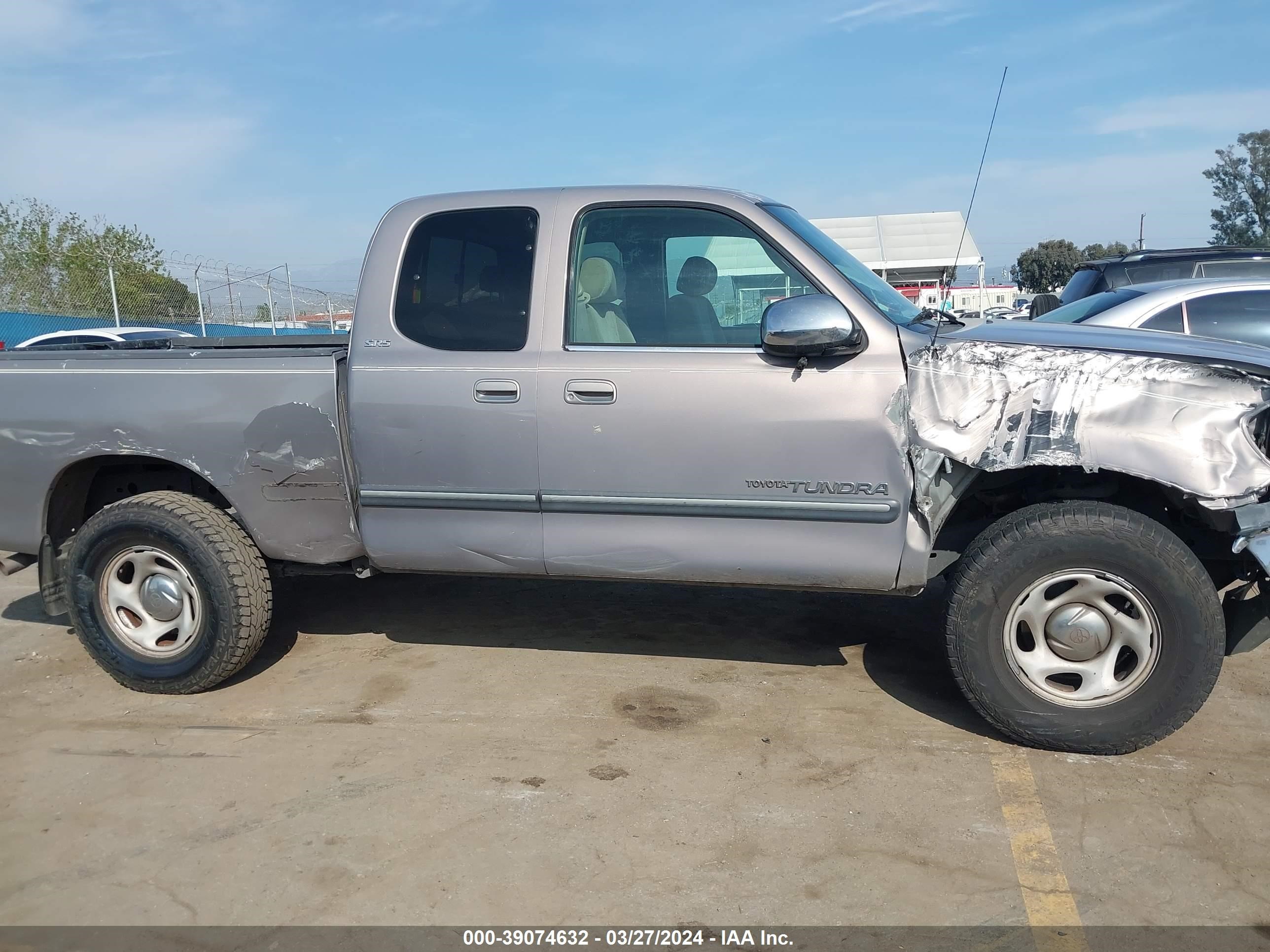 Photo 12 VIN: 5TBRT34131S155734 - TOYOTA TUNDRA 