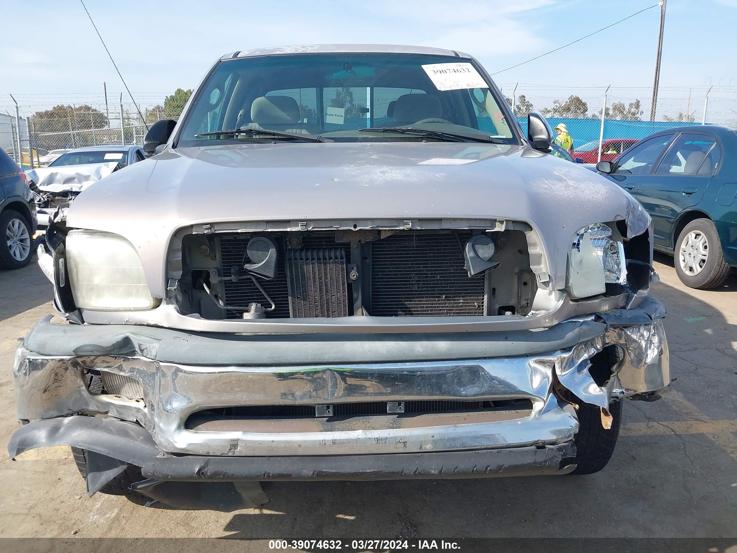 Photo 5 VIN: 5TBRT34131S155734 - TOYOTA TUNDRA 