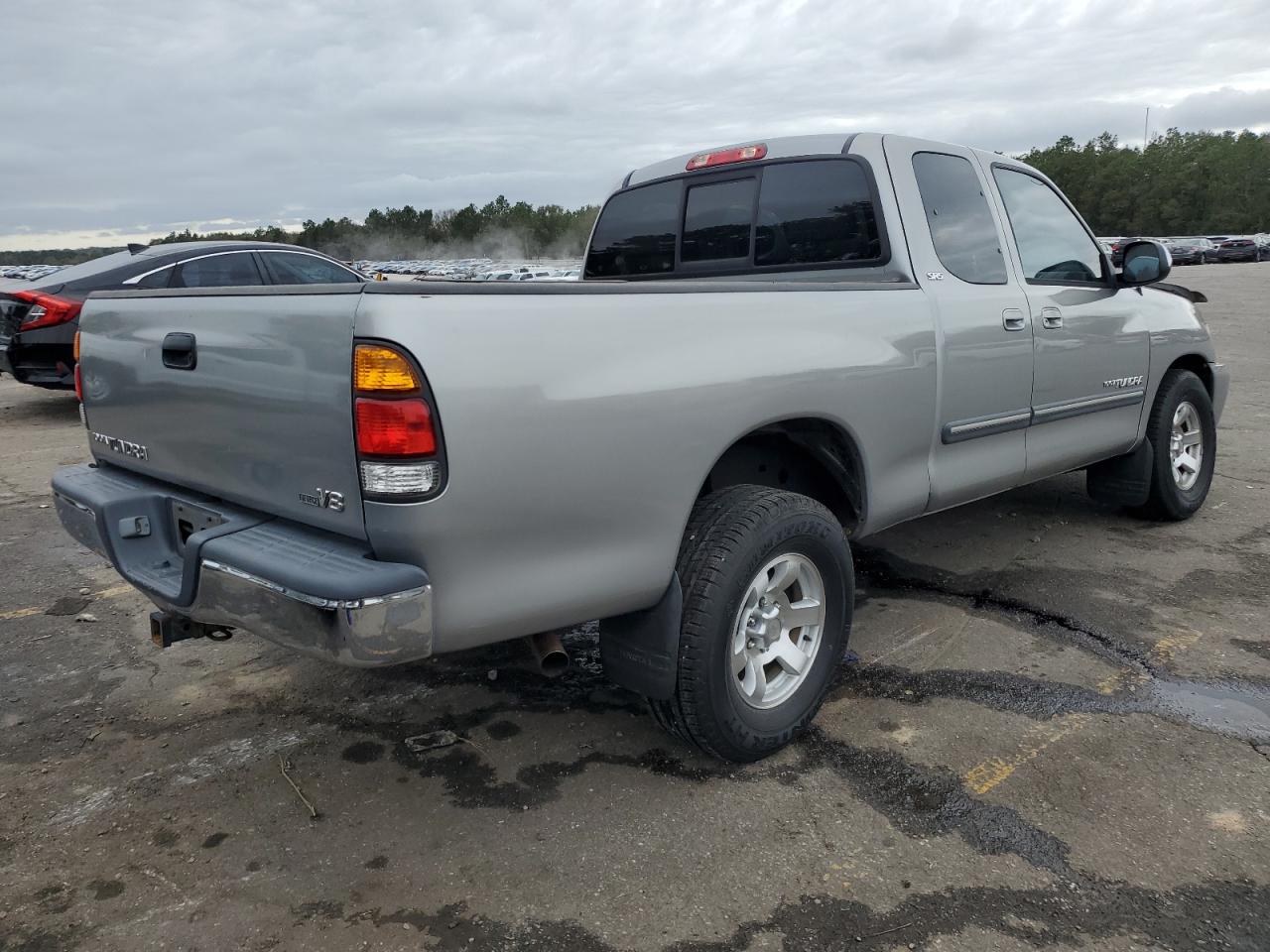 Photo 2 VIN: 5TBRT34144S444268 - TOYOTA TUNDRA 