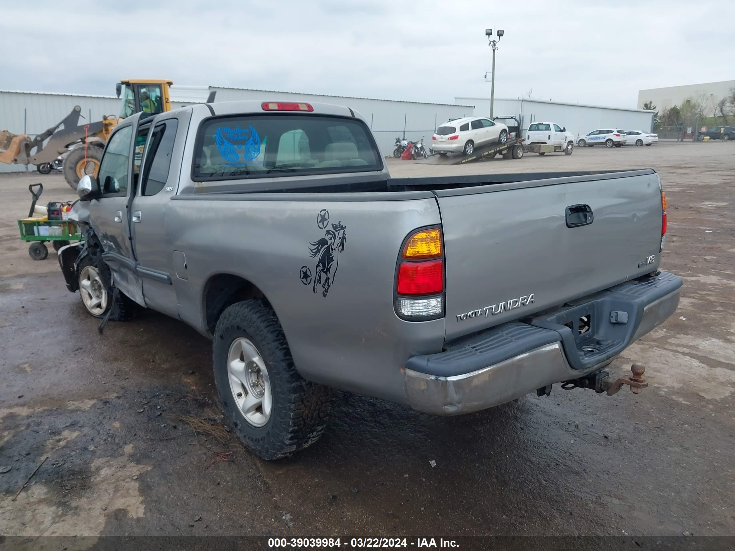 Photo 2 VIN: 5TBRT34144S455271 - TOYOTA TUNDRA 