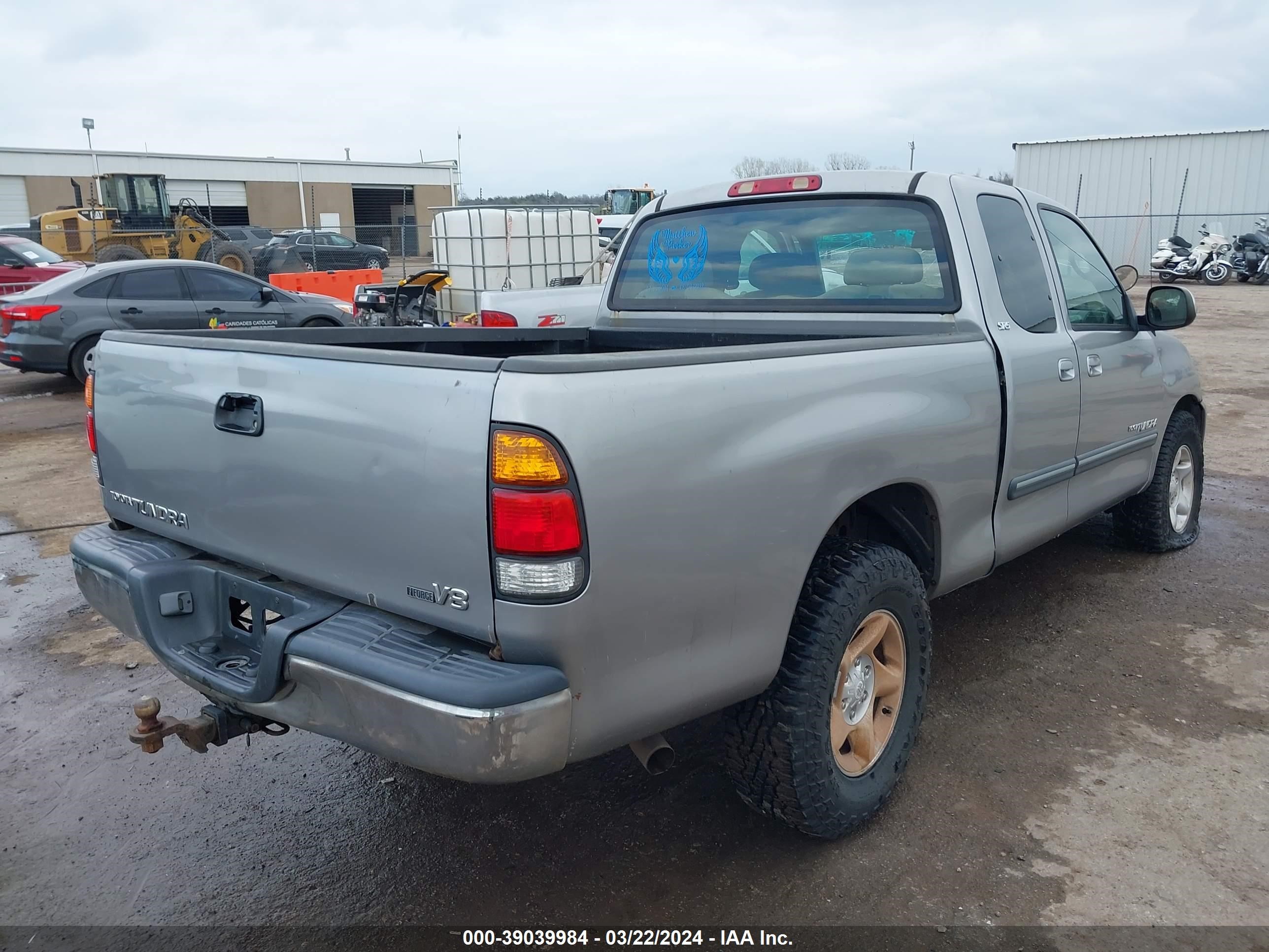 Photo 3 VIN: 5TBRT34144S455271 - TOYOTA TUNDRA 