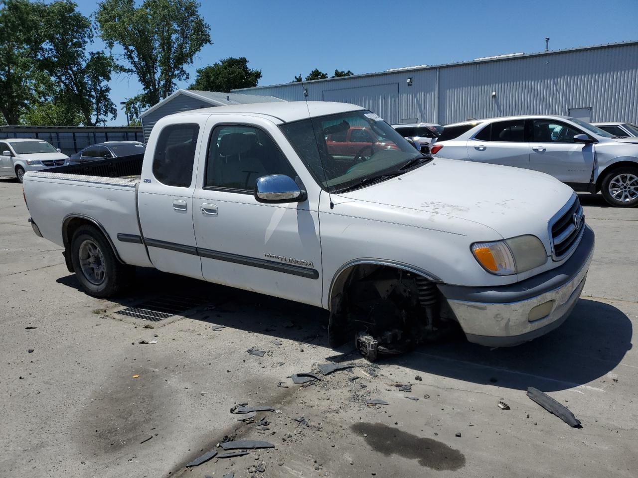 Photo 3 VIN: 5TBRT3415YS048632 - TOYOTA TUNDRA 