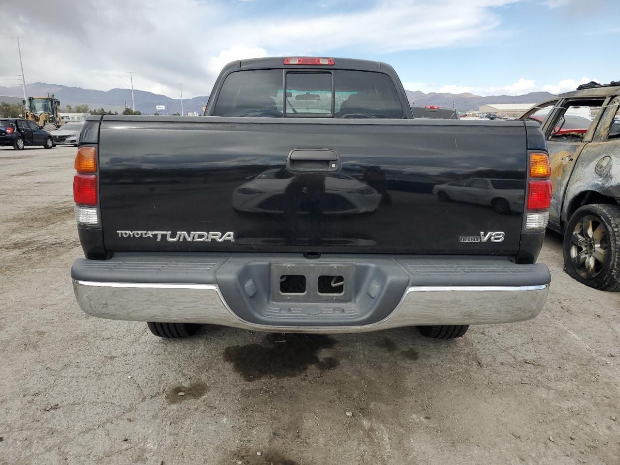 Photo 5 VIN: 5TBRT34162S249270 - TOYOTA TUNDRA 