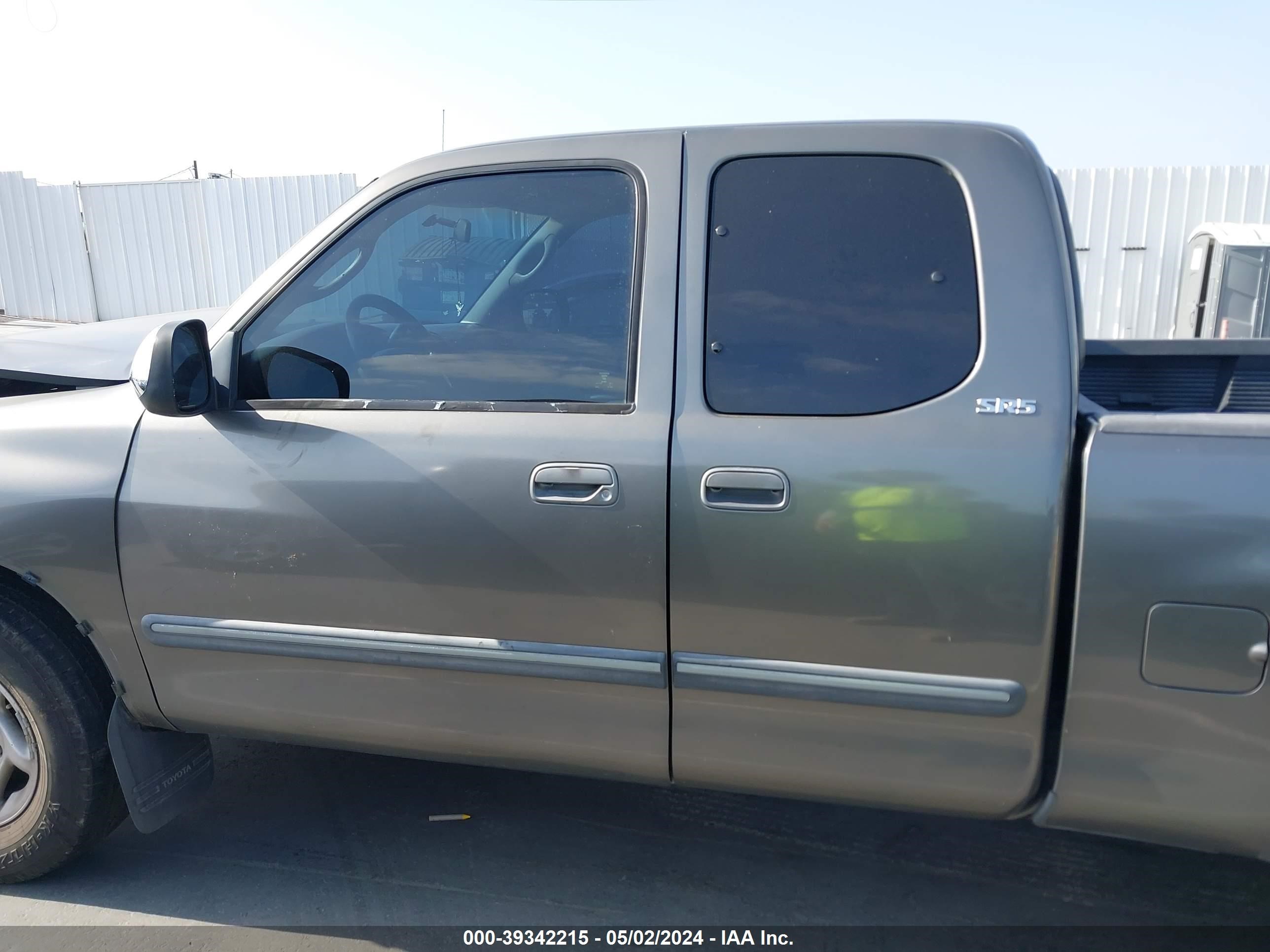 Photo 13 VIN: 5TBRT34163S439720 - TOYOTA TUNDRA 