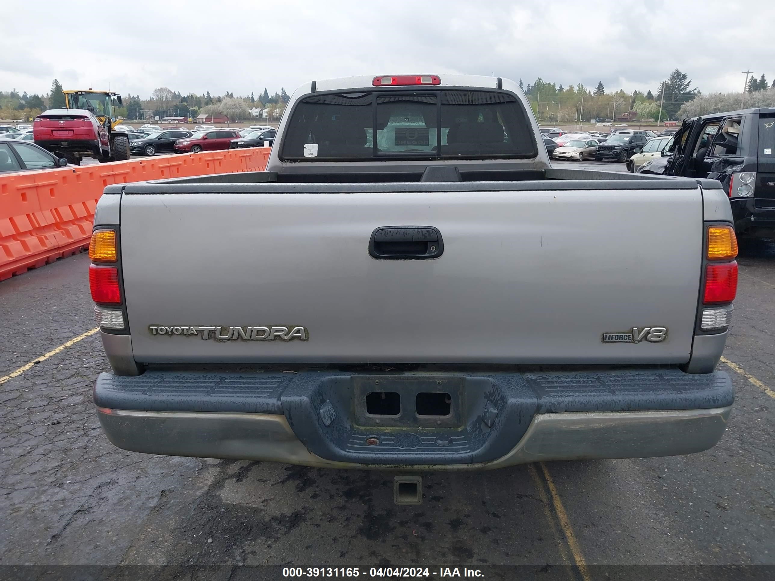 Photo 15 VIN: 5TBRT34192S256066 - TOYOTA TUNDRA 