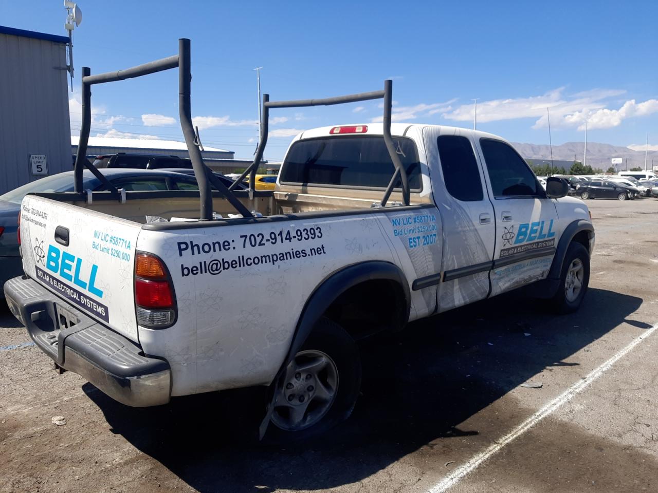 Photo 2 VIN: 5TBRT34192S262885 - TOYOTA TUNDRA 