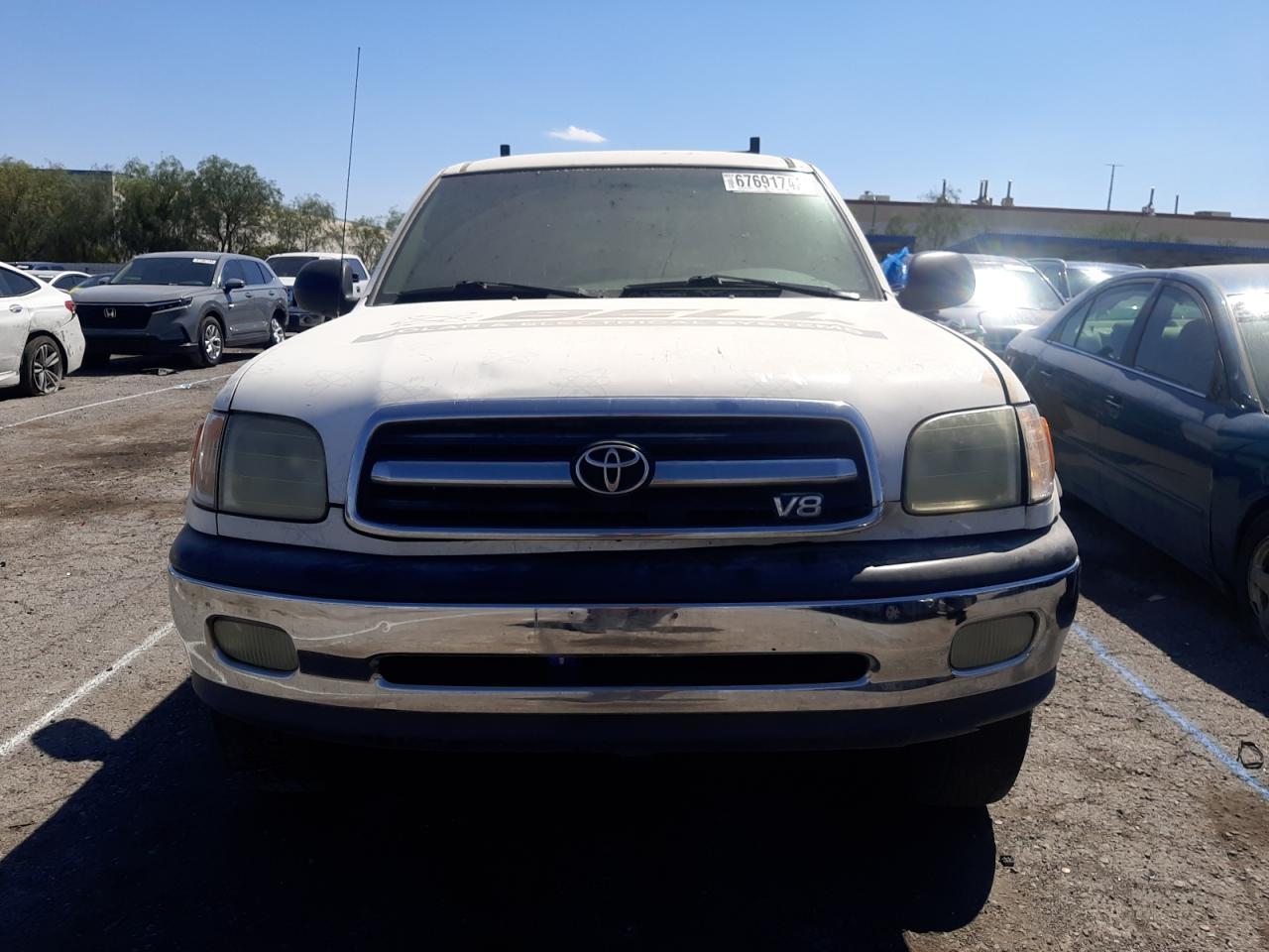 Photo 4 VIN: 5TBRT34192S262885 - TOYOTA TUNDRA 