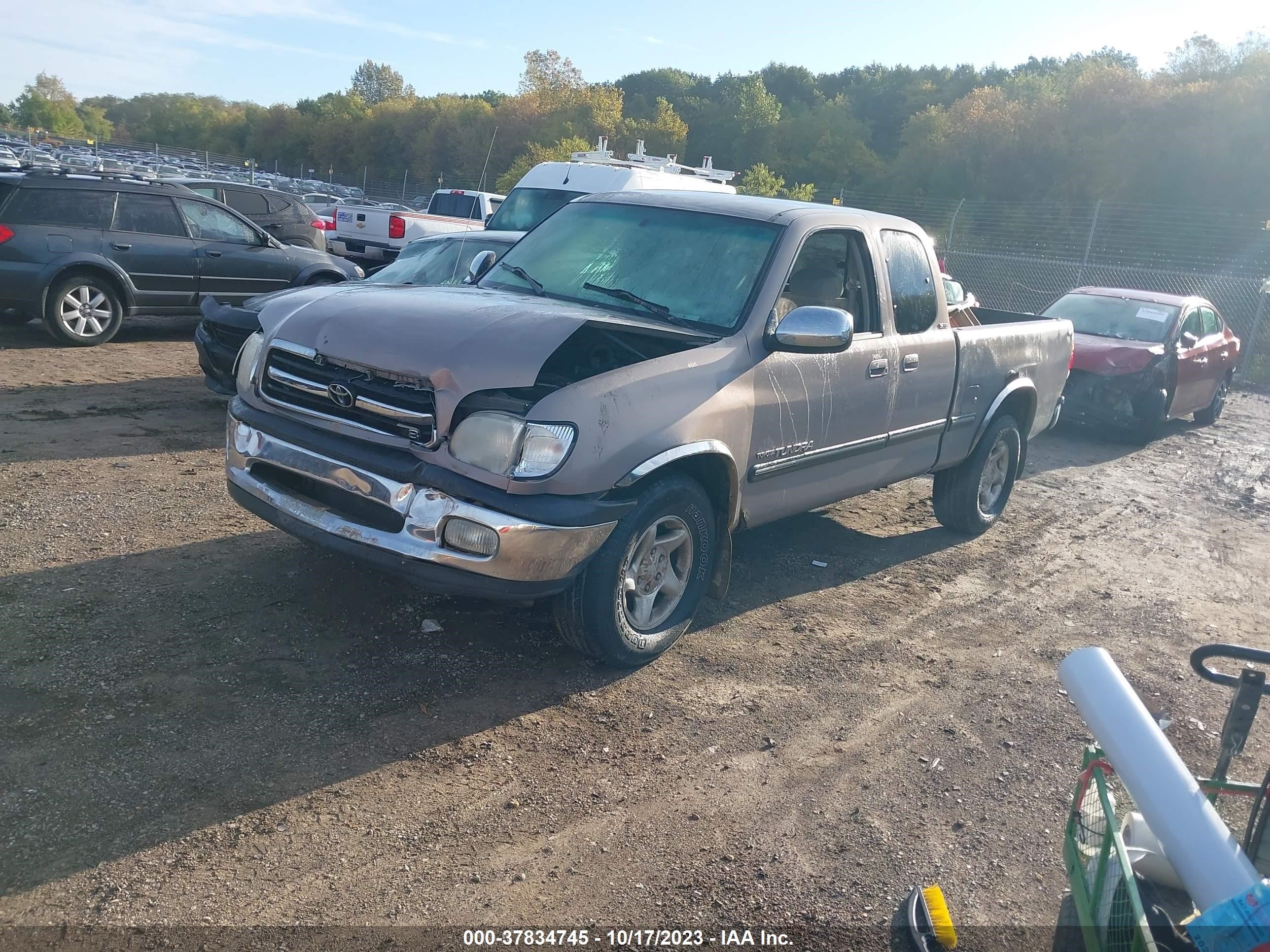 Photo 1 VIN: 5TBRT341XYS018204 - TOYOTA TUNDRA 