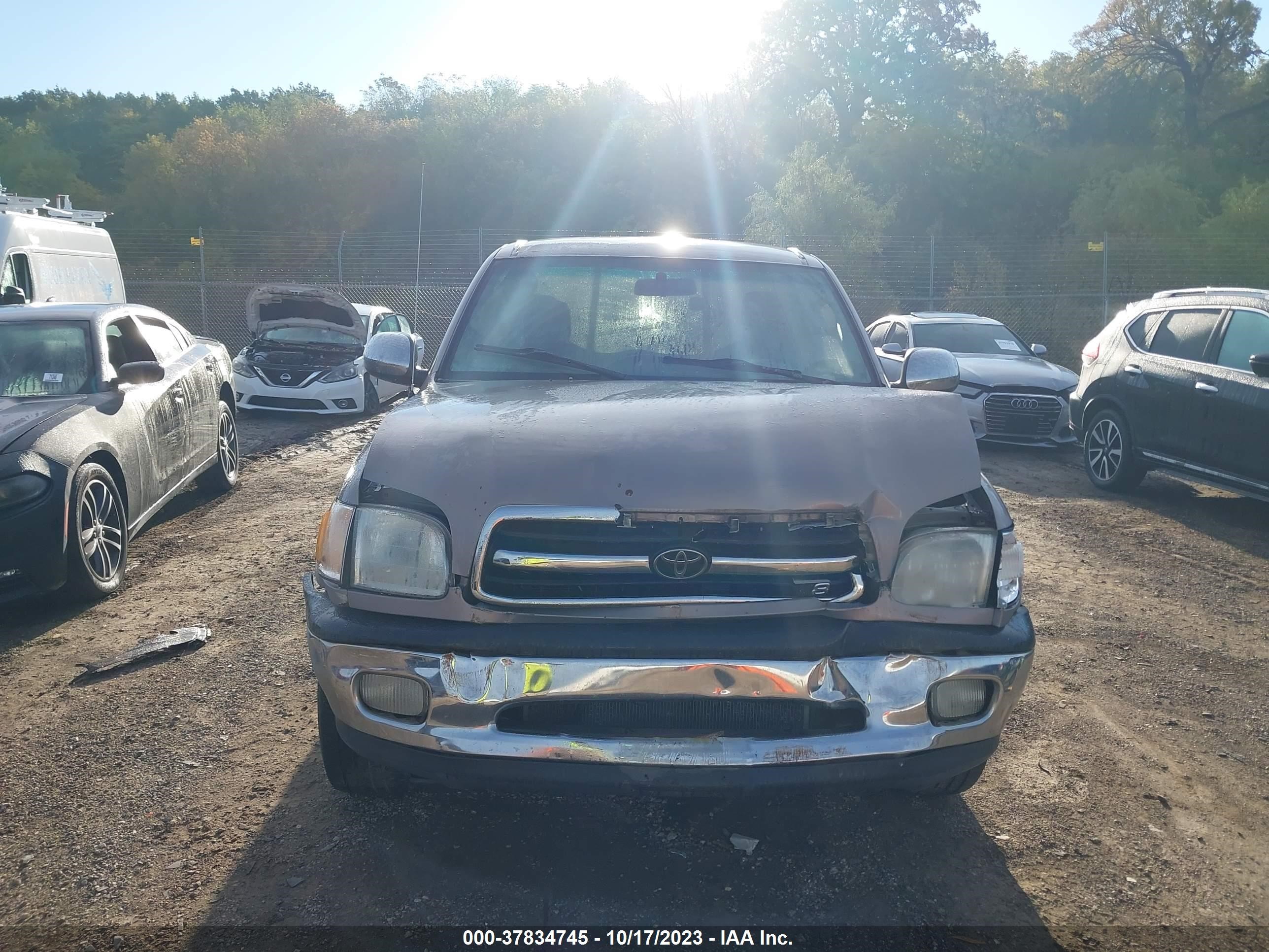 Photo 5 VIN: 5TBRT341XYS018204 - TOYOTA TUNDRA 