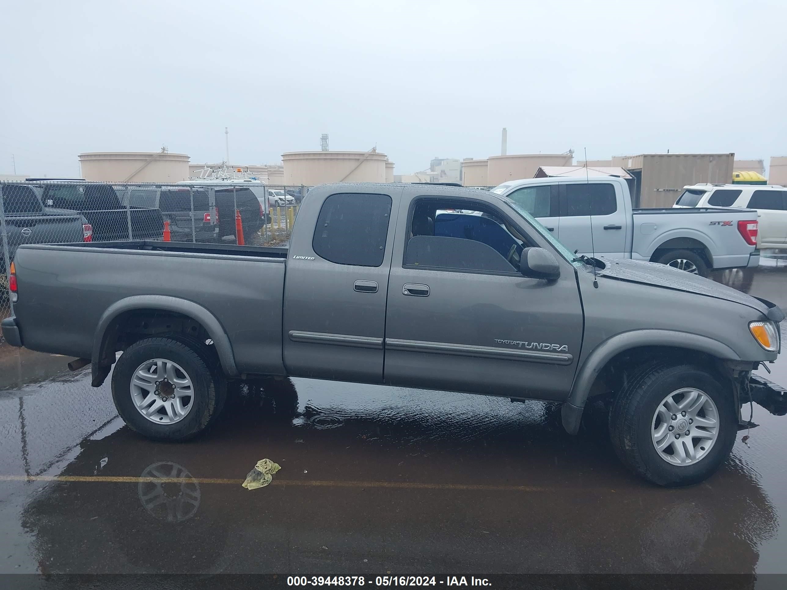 Photo 12 VIN: 5TBRT38103S380481 - TOYOTA TUNDRA 