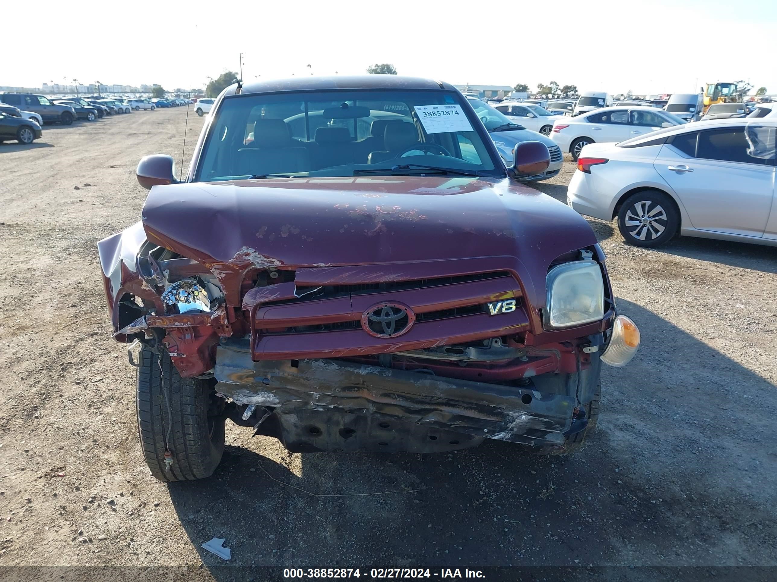 Photo 11 VIN: 5TBRT38105S459328 - TOYOTA TUNDRA 