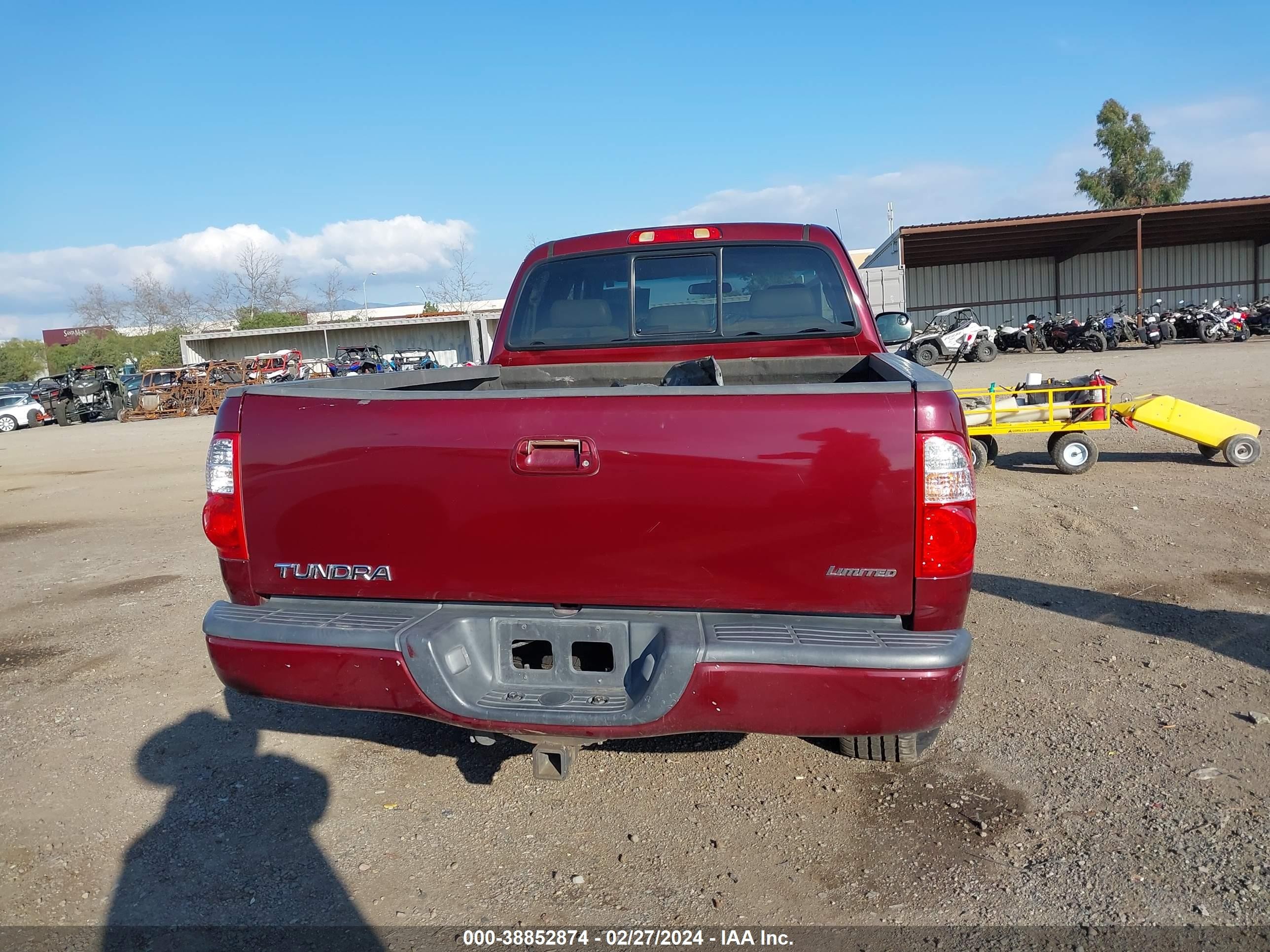 Photo 15 VIN: 5TBRT38105S459328 - TOYOTA TUNDRA 