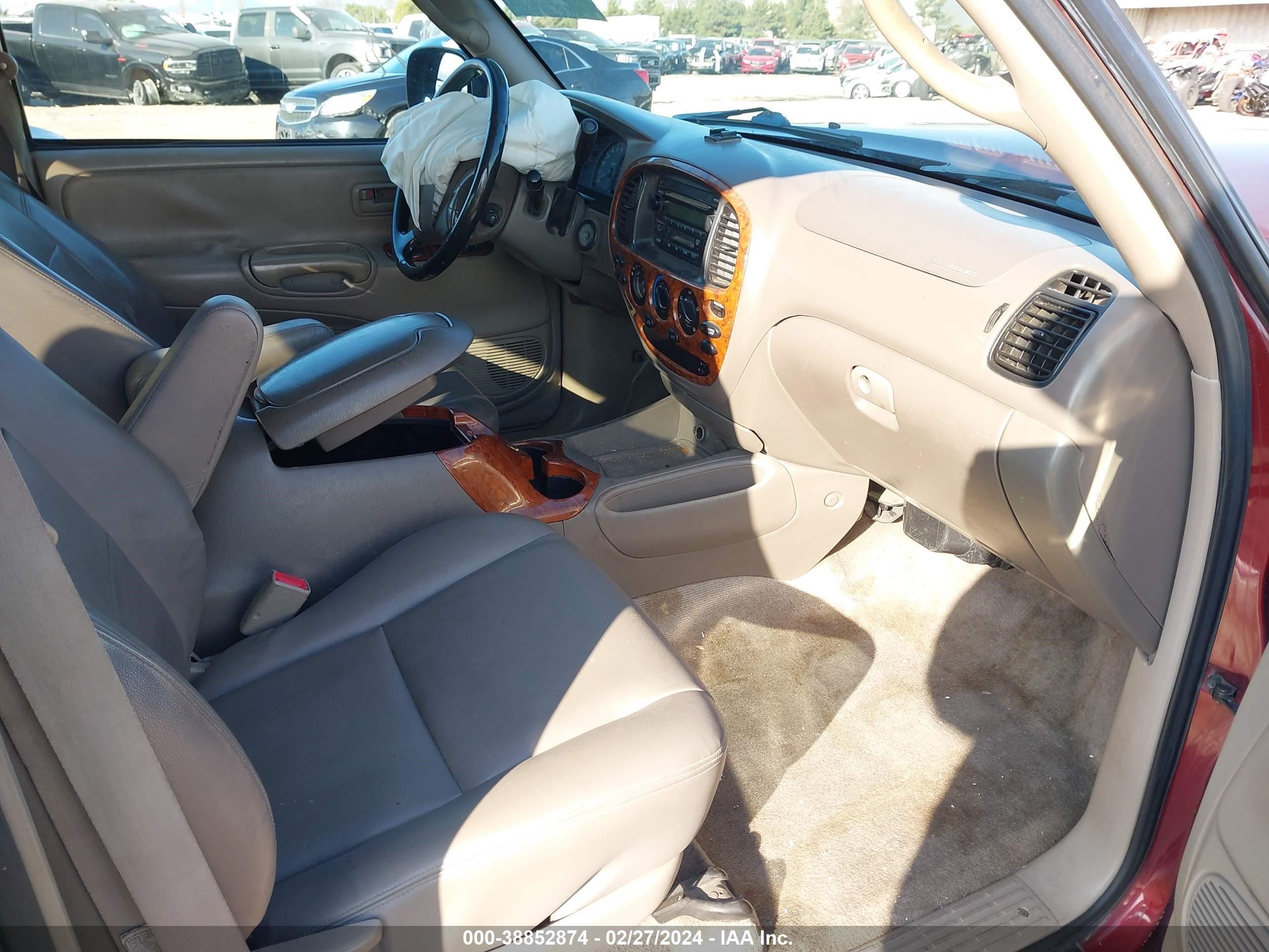 Photo 4 VIN: 5TBRT38105S459328 - TOYOTA TUNDRA 