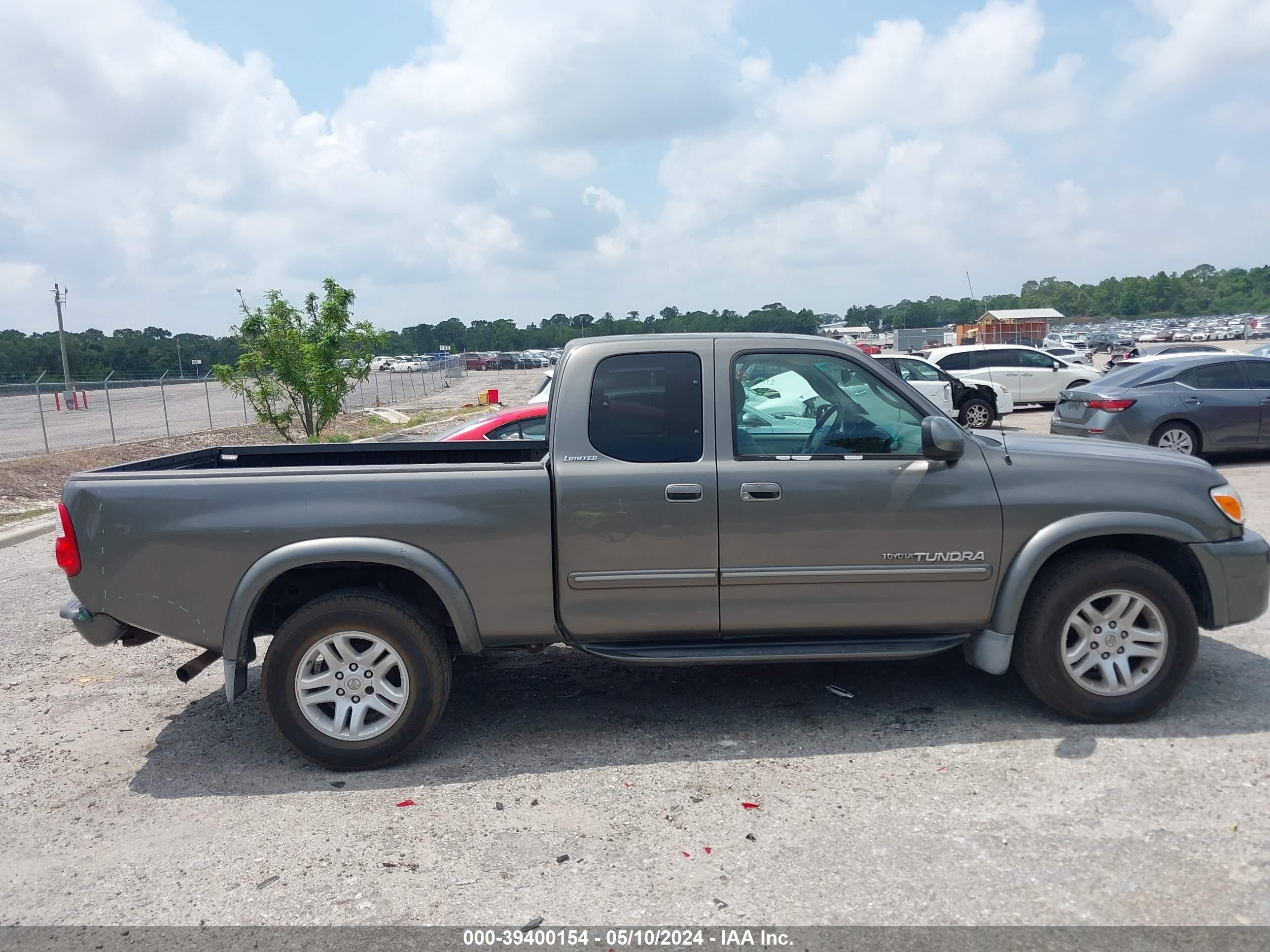 Photo 12 VIN: 5TBRT38115S459404 - TOYOTA TUNDRA 