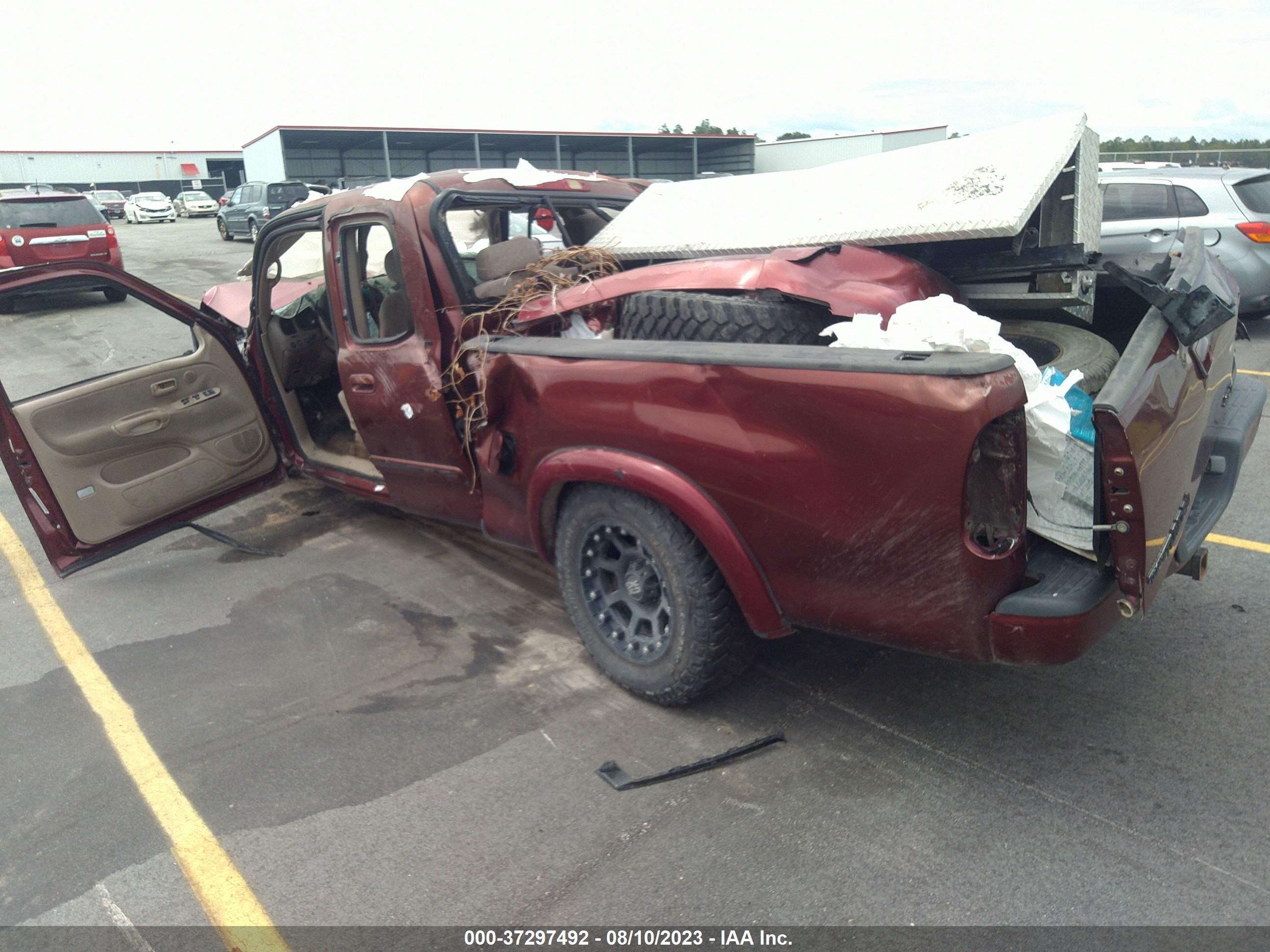 Photo 2 VIN: 5TBRT38174S448549 - TOYOTA TUNDRA 