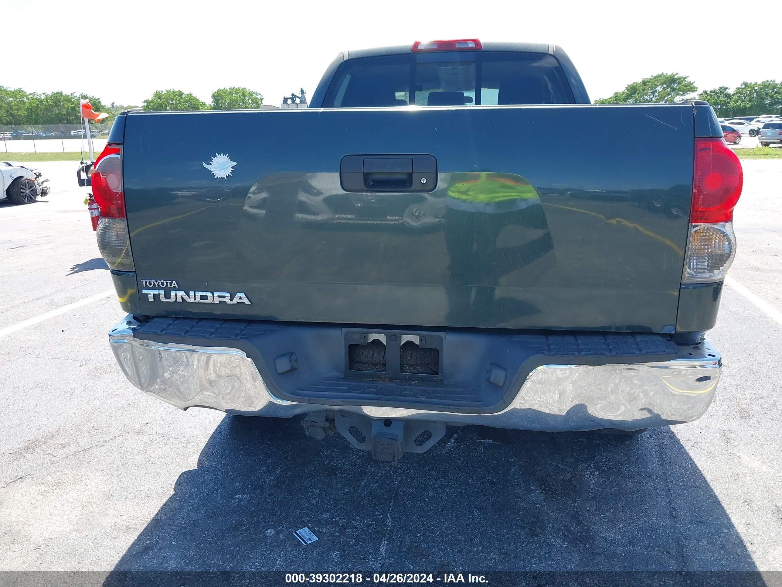 Photo 11 VIN: 5TBRT54108S460484 - TOYOTA TUNDRA 