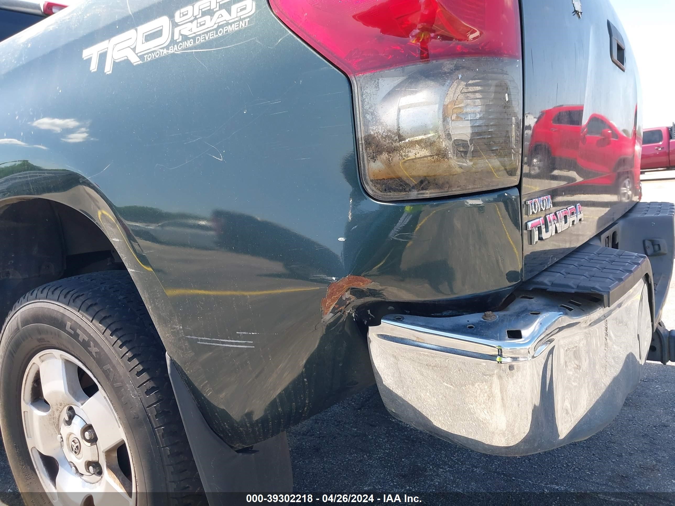 Photo 12 VIN: 5TBRT54108S460484 - TOYOTA TUNDRA 