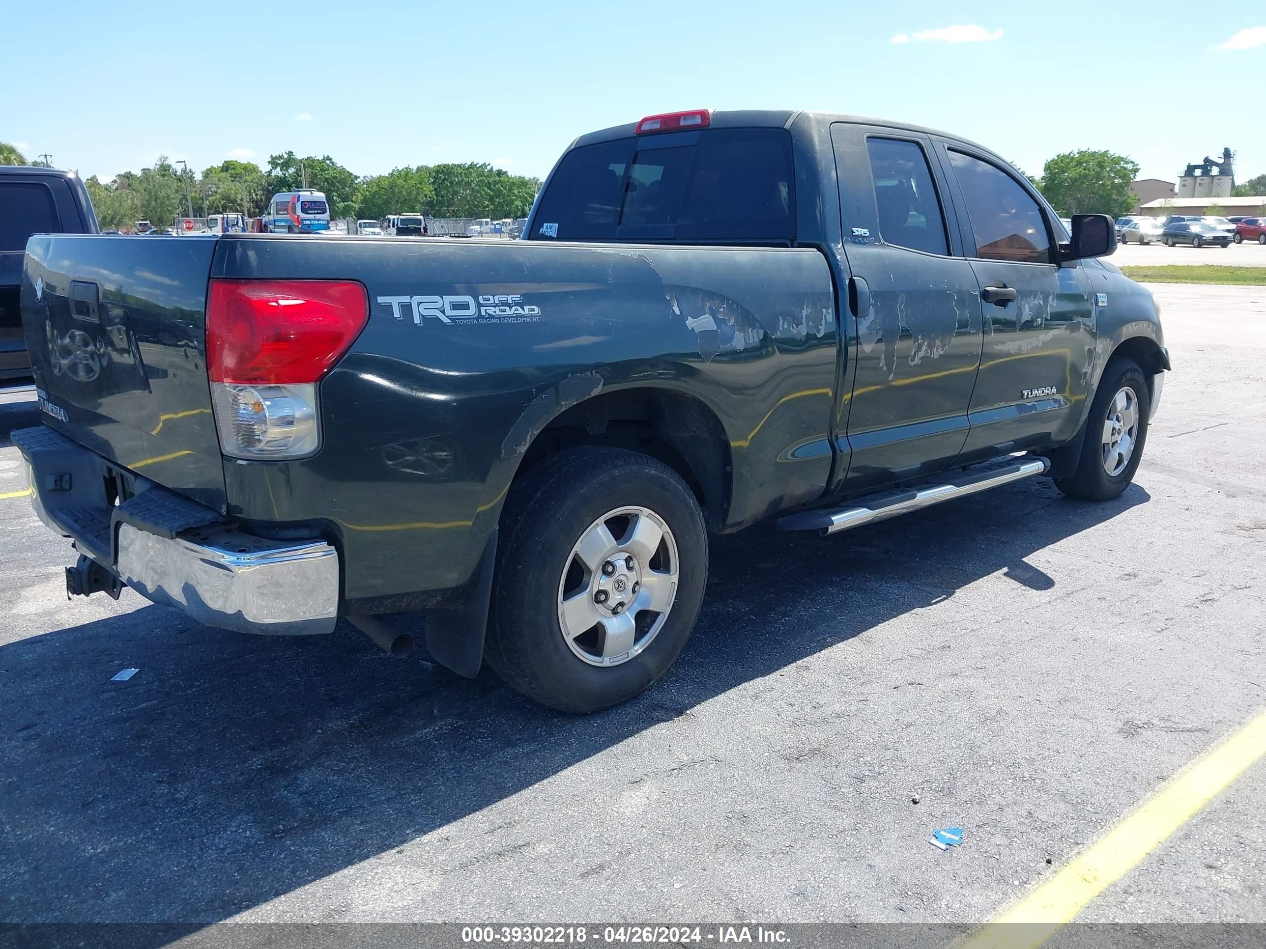 Photo 3 VIN: 5TBRT54108S460484 - TOYOTA TUNDRA 