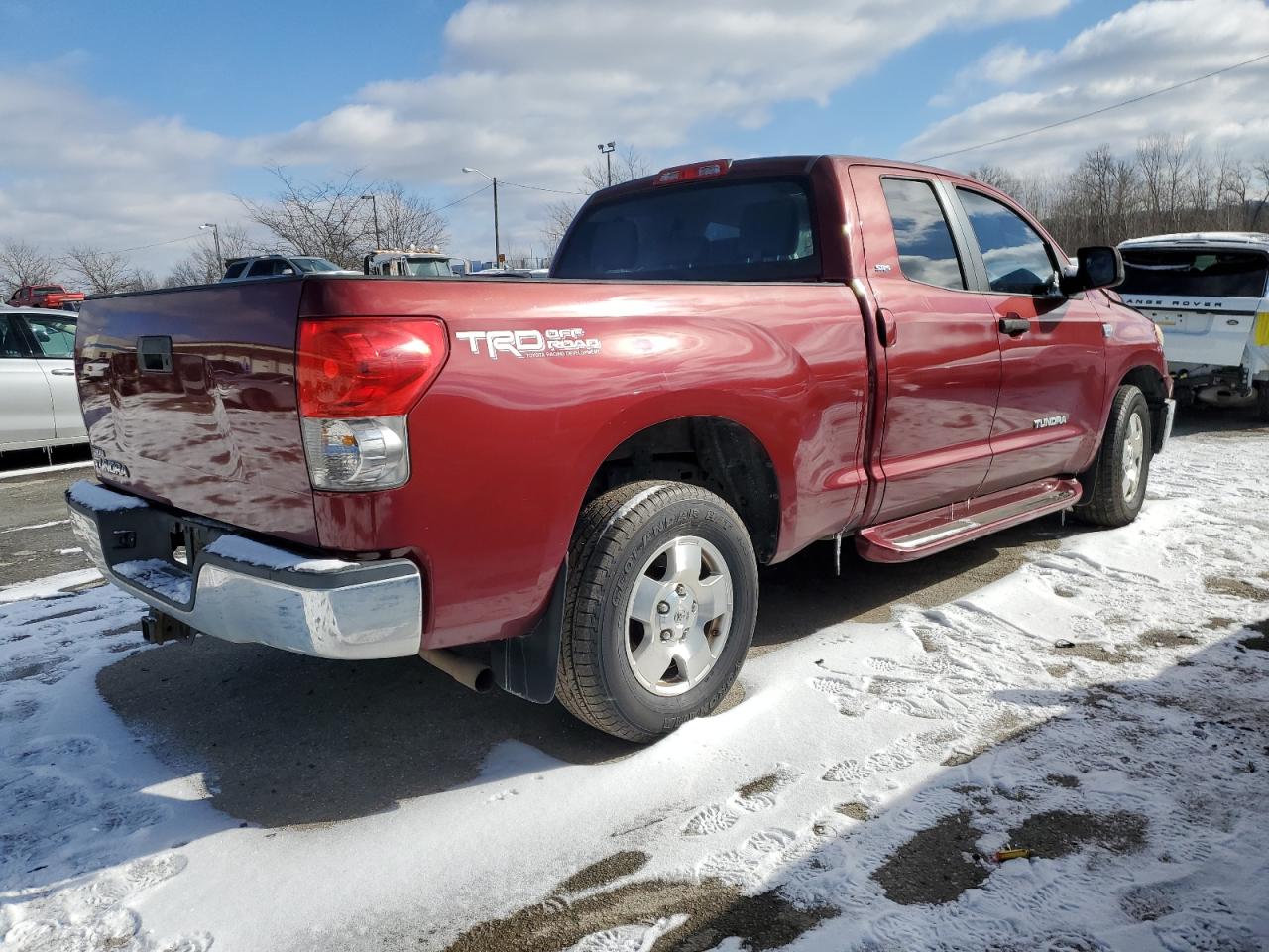 Photo 2 VIN: 5TBRT54127S451929 - TOYOTA TUNDRA 