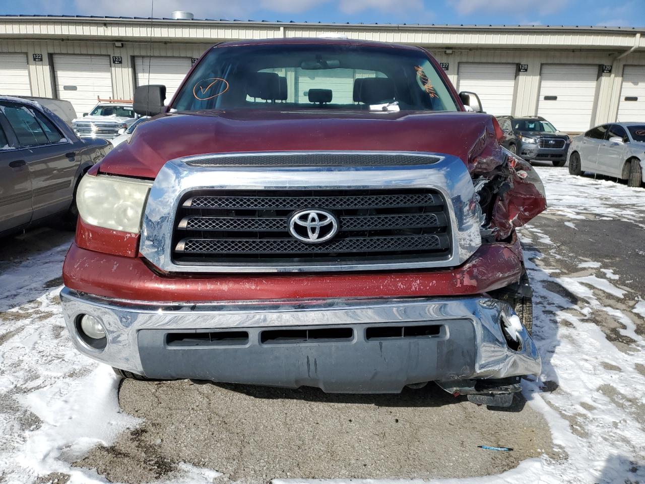 Photo 4 VIN: 5TBRT54127S451929 - TOYOTA TUNDRA 