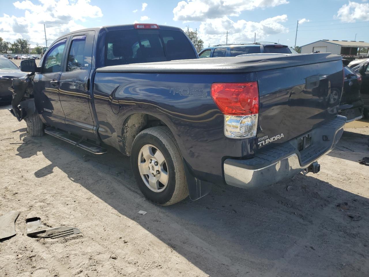 Photo 1 VIN: 5TBRT54137S450837 - TOYOTA TUNDRA 