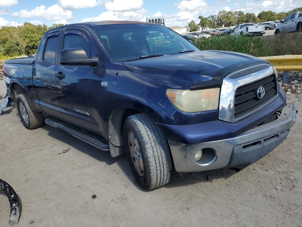 Photo 3 VIN: 5TBRT54137S450837 - TOYOTA TUNDRA 