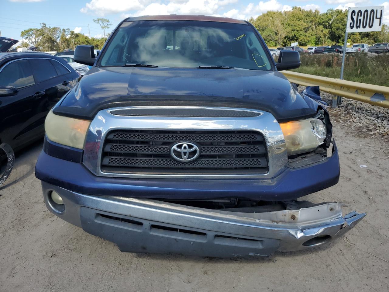 Photo 4 VIN: 5TBRT54137S450837 - TOYOTA TUNDRA 