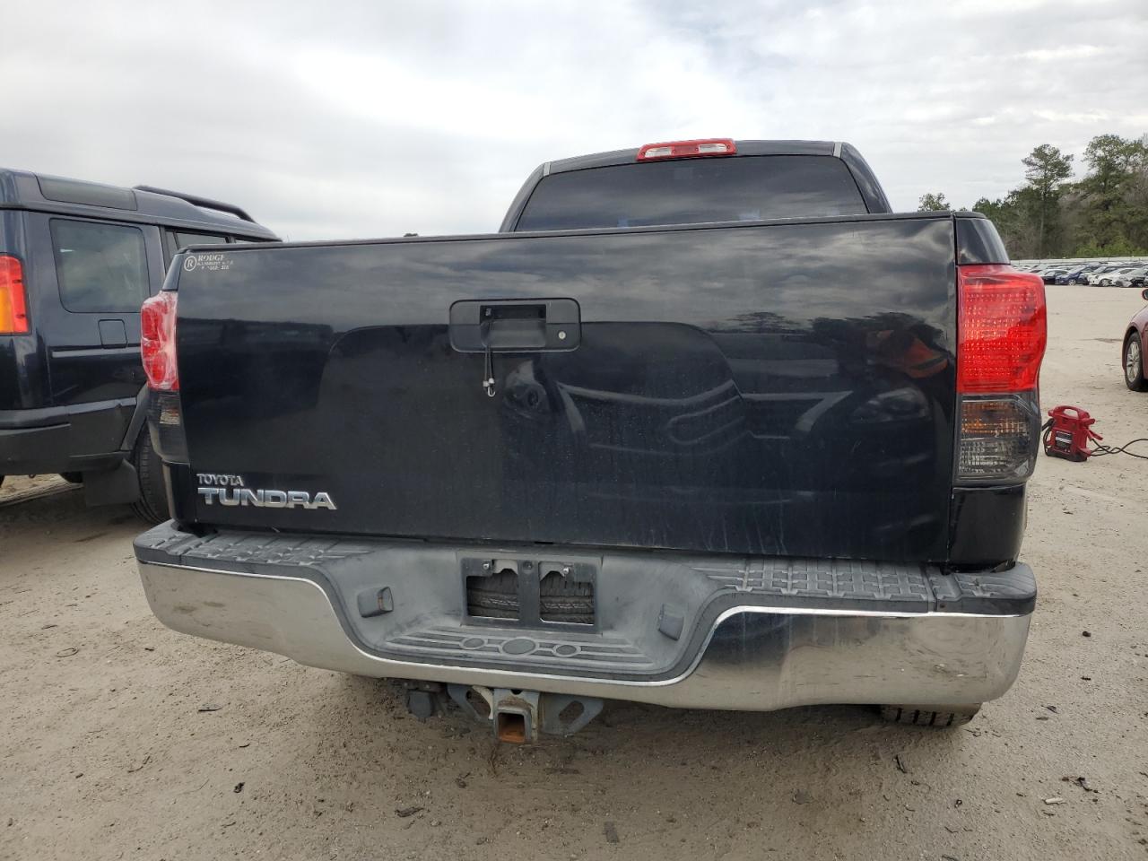 Photo 5 VIN: 5TBRT54157S451455 - TOYOTA TUNDRA 