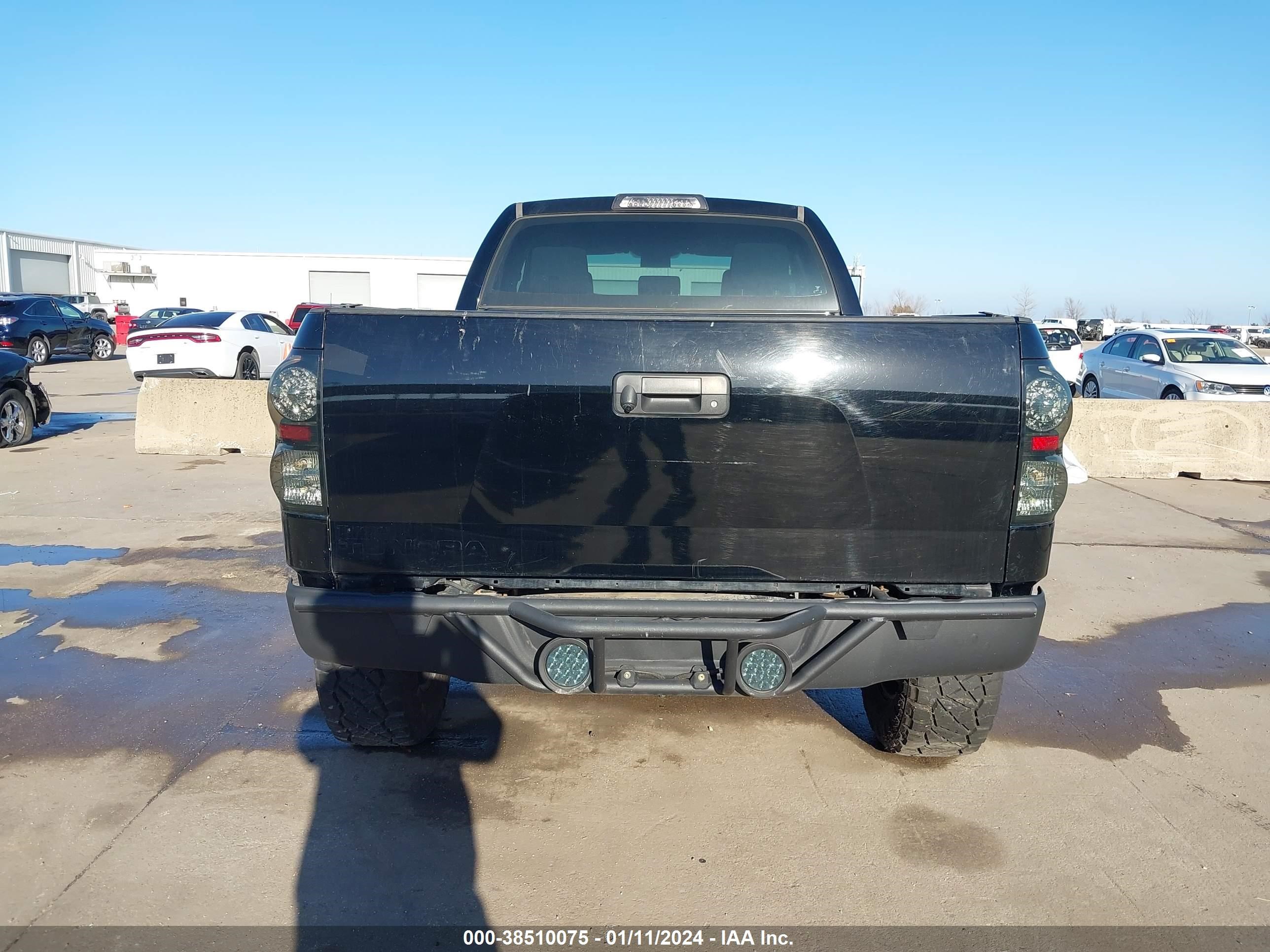 Photo 15 VIN: 5TBRT54158S459430 - TOYOTA TUNDRA 