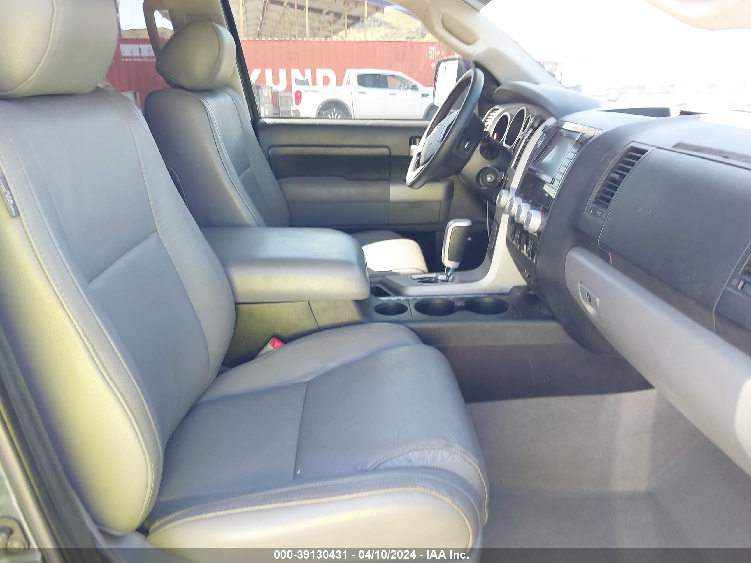 Photo 4 VIN: 5TBRT58117S451754 - TOYOTA TUNDRA 