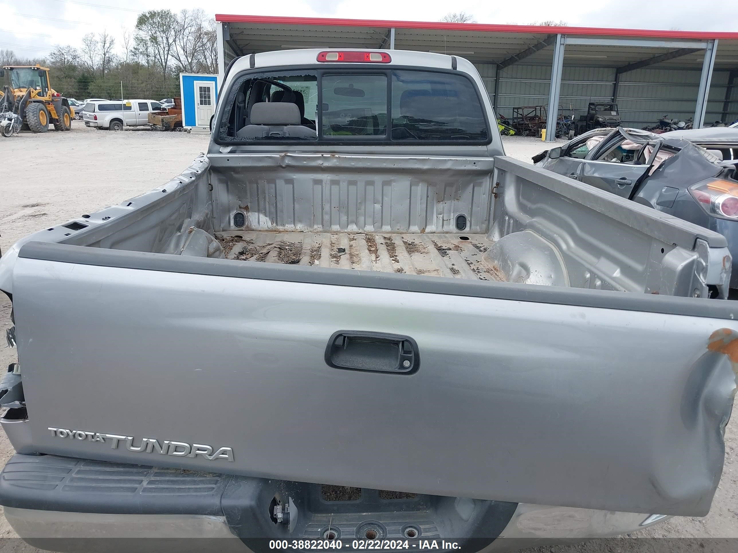 Photo 15 VIN: 5TBRU34115S446932 - TOYOTA TUNDRA 