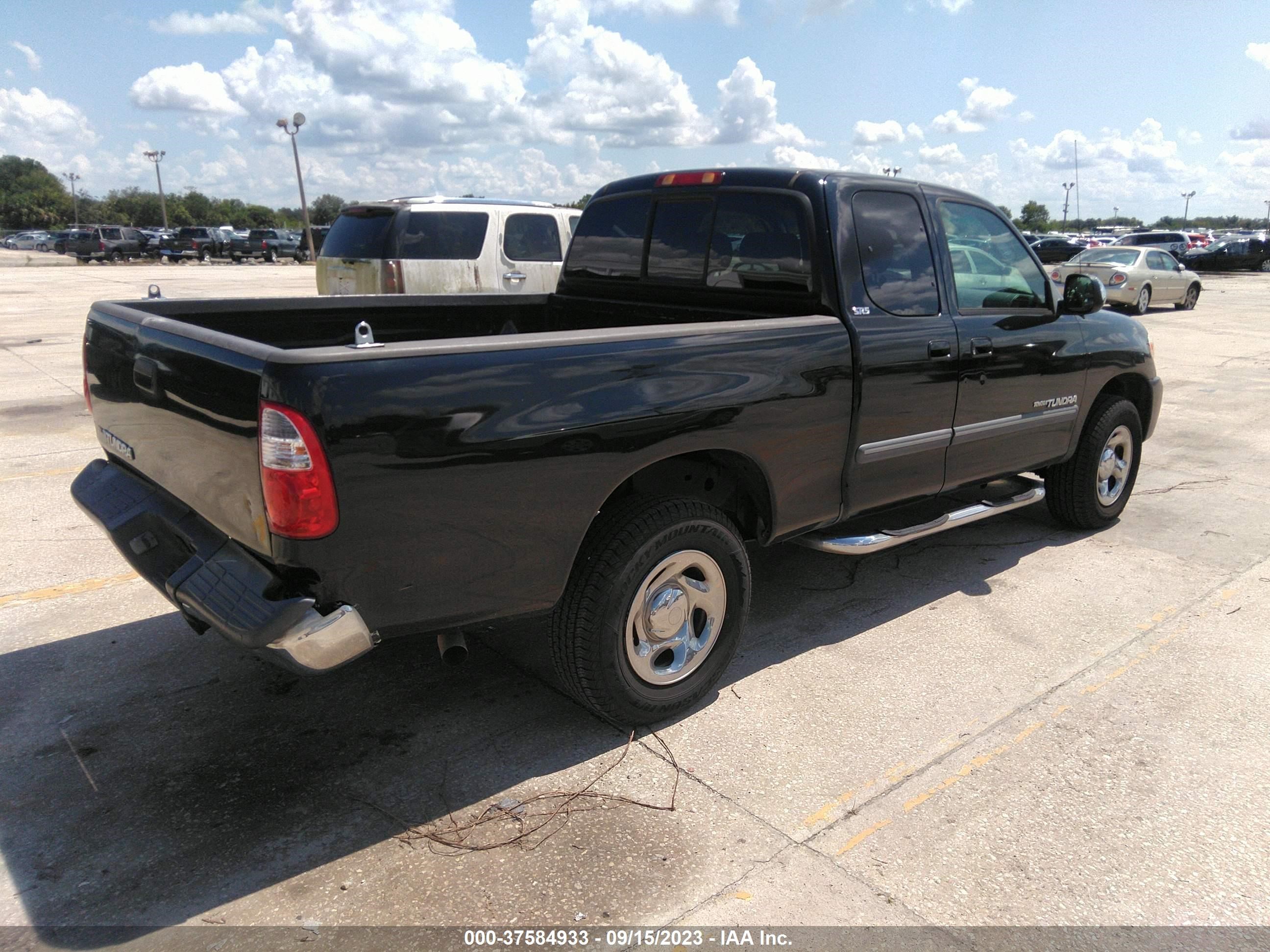 Photo 3 VIN: 5TBRU34145S454183 - TOYOTA TUNDRA 