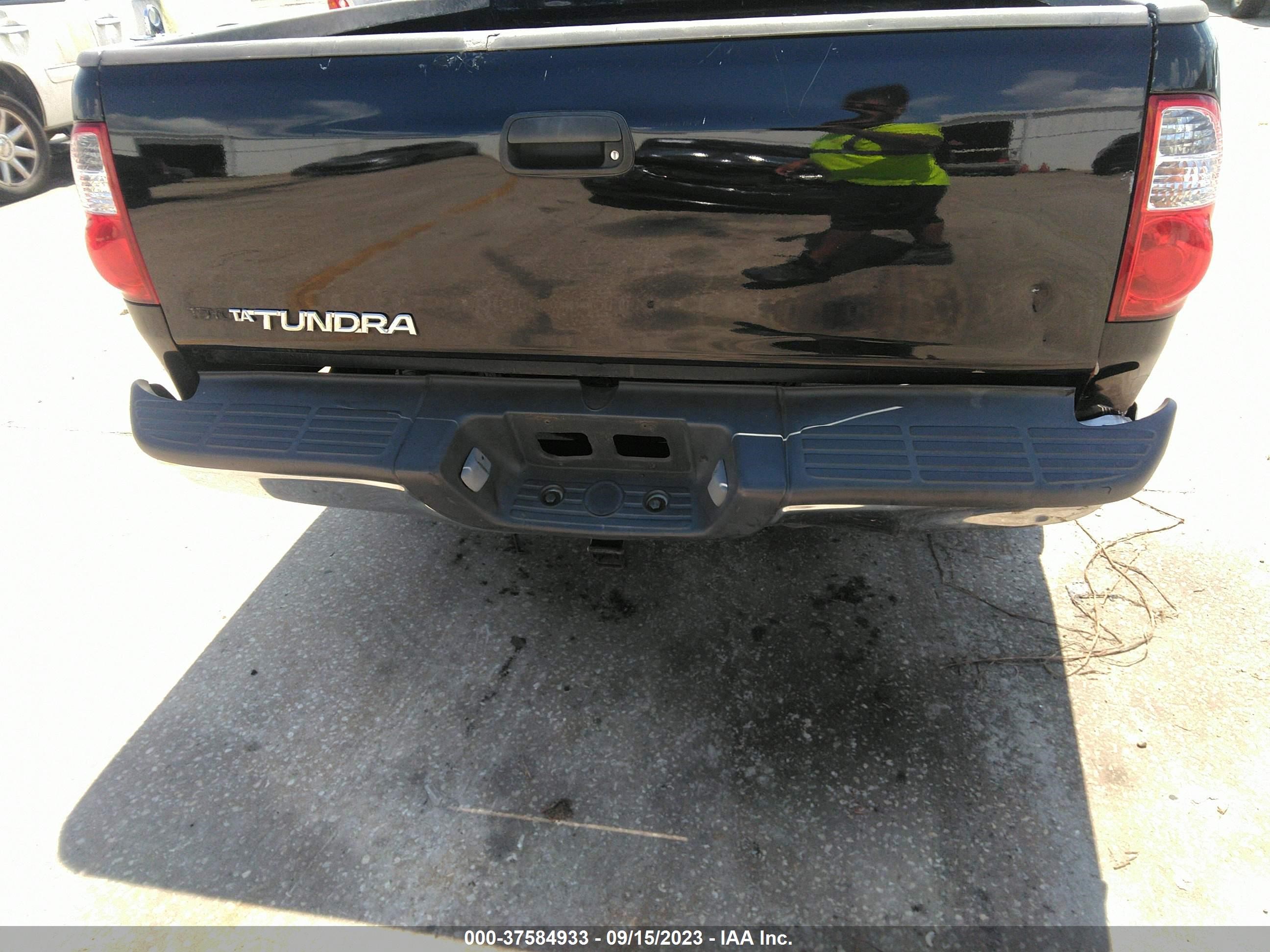 Photo 5 VIN: 5TBRU34145S454183 - TOYOTA TUNDRA 