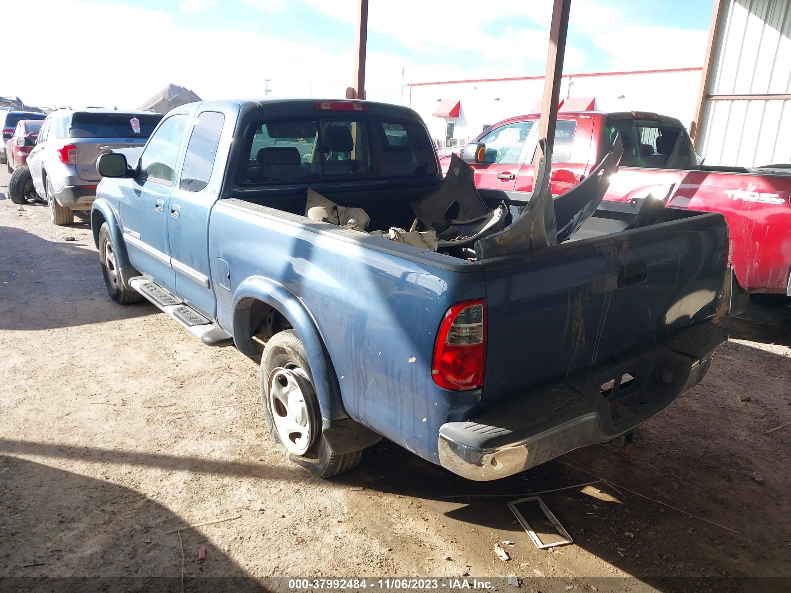 Photo 2 VIN: 5TBRU34155S451082 - TOYOTA TUNDRA 