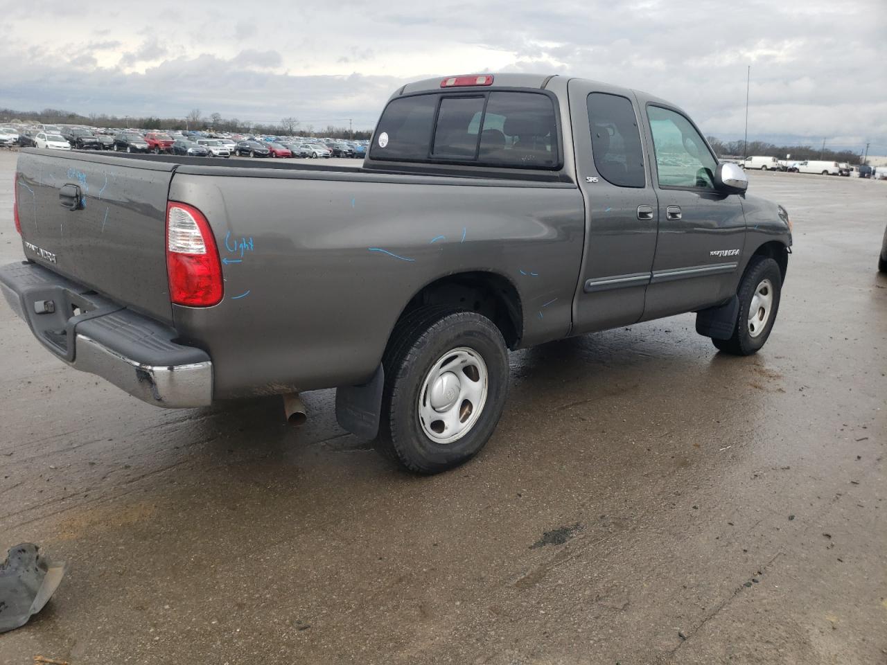 Photo 2 VIN: 5TBRU34175S442660 - TOYOTA TUNDRA 