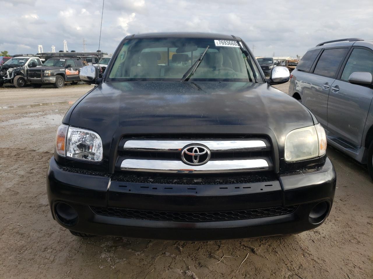 Photo 4 VIN: 5TBRU34176S465602 - TOYOTA TUNDRA 