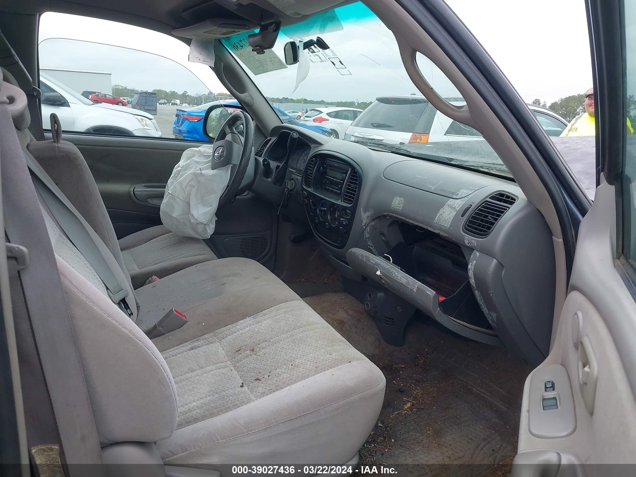 Photo 4 VIN: 5TBRU34196S480957 - TOYOTA TUNDRA 