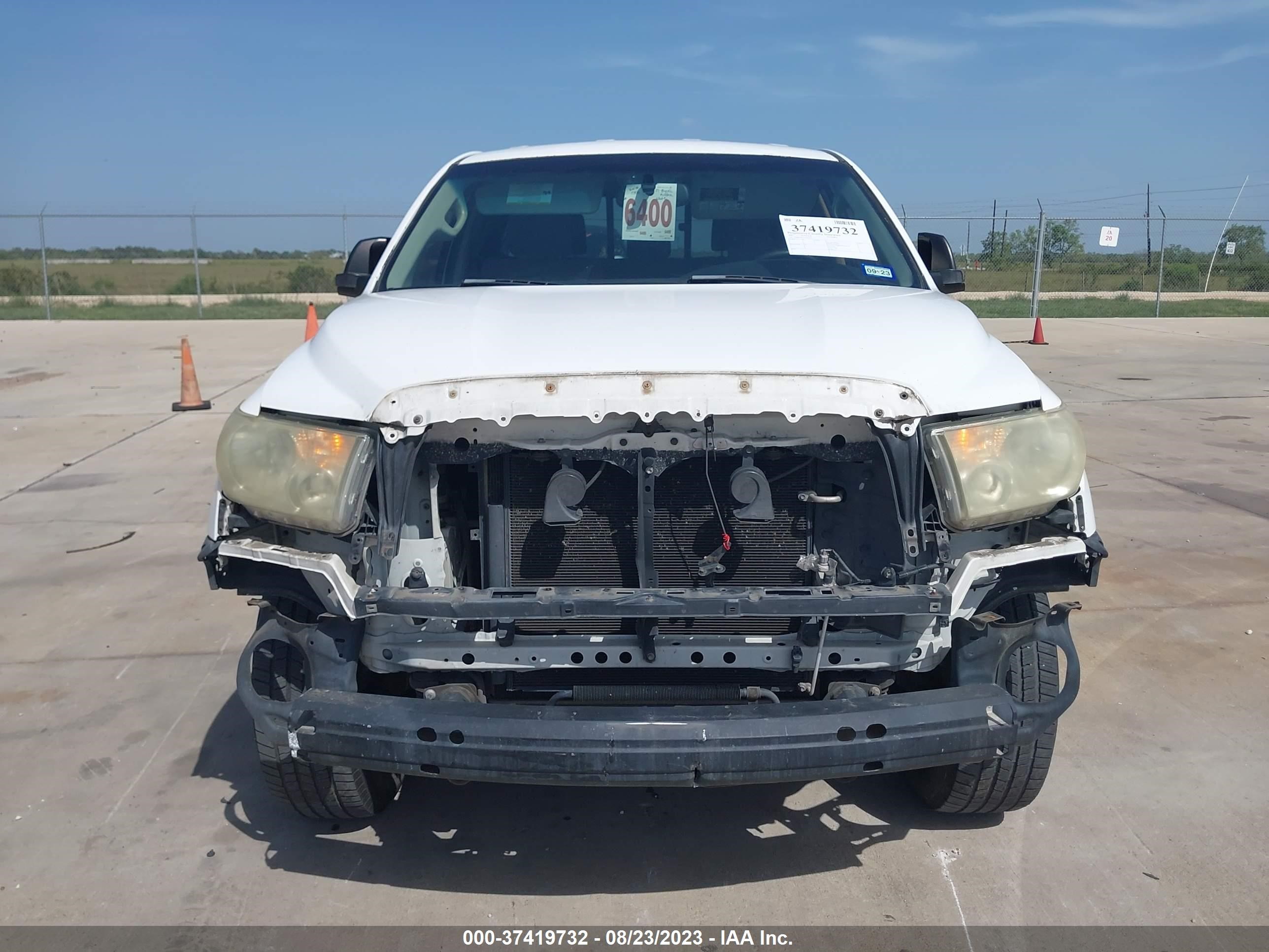 Photo 5 VIN: 5TBRU54117S450302 - TOYOTA TUNDRA 