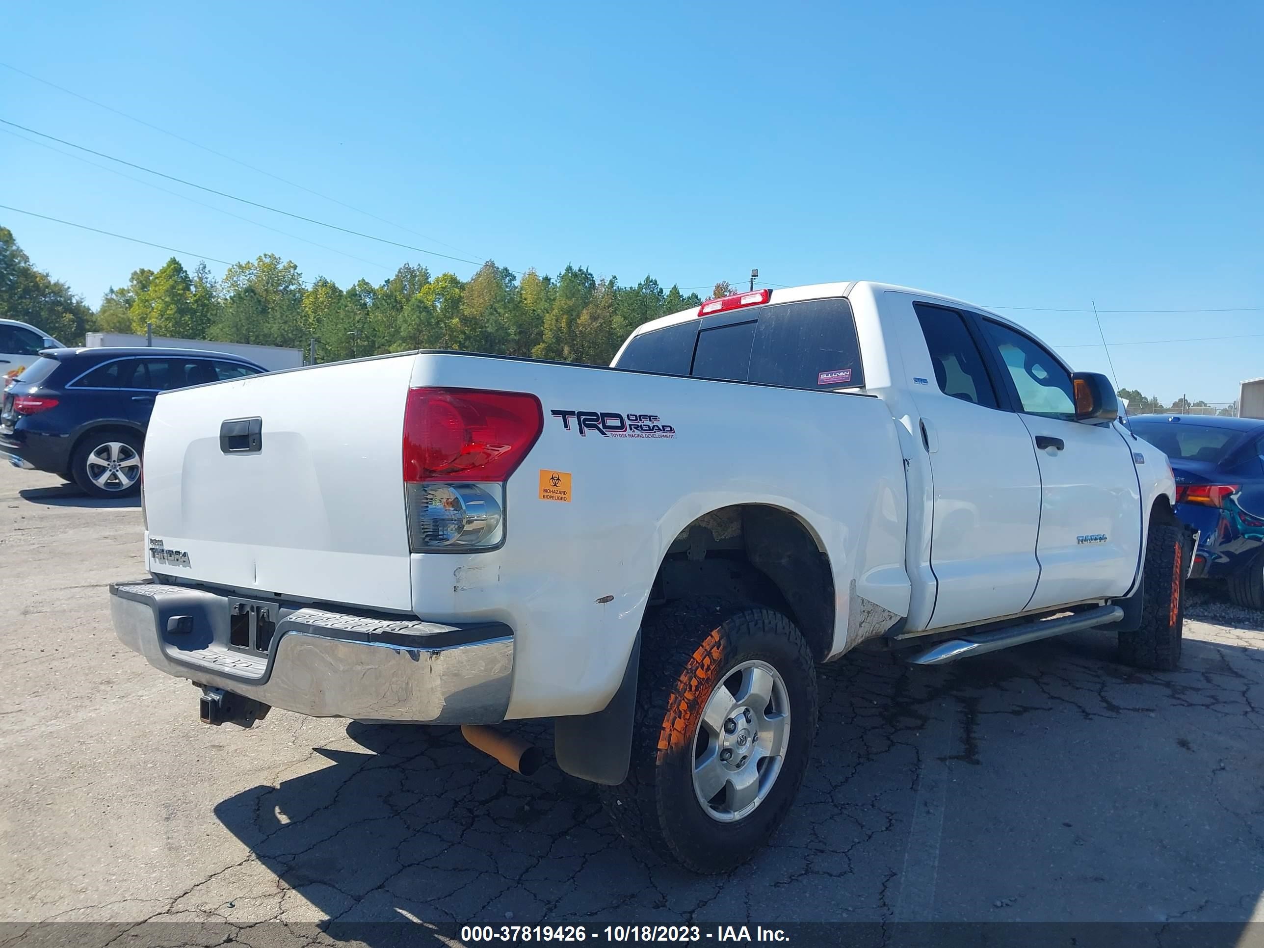 Photo 3 VIN: 5TBRV54167S457775 - TOYOTA TUNDRA 