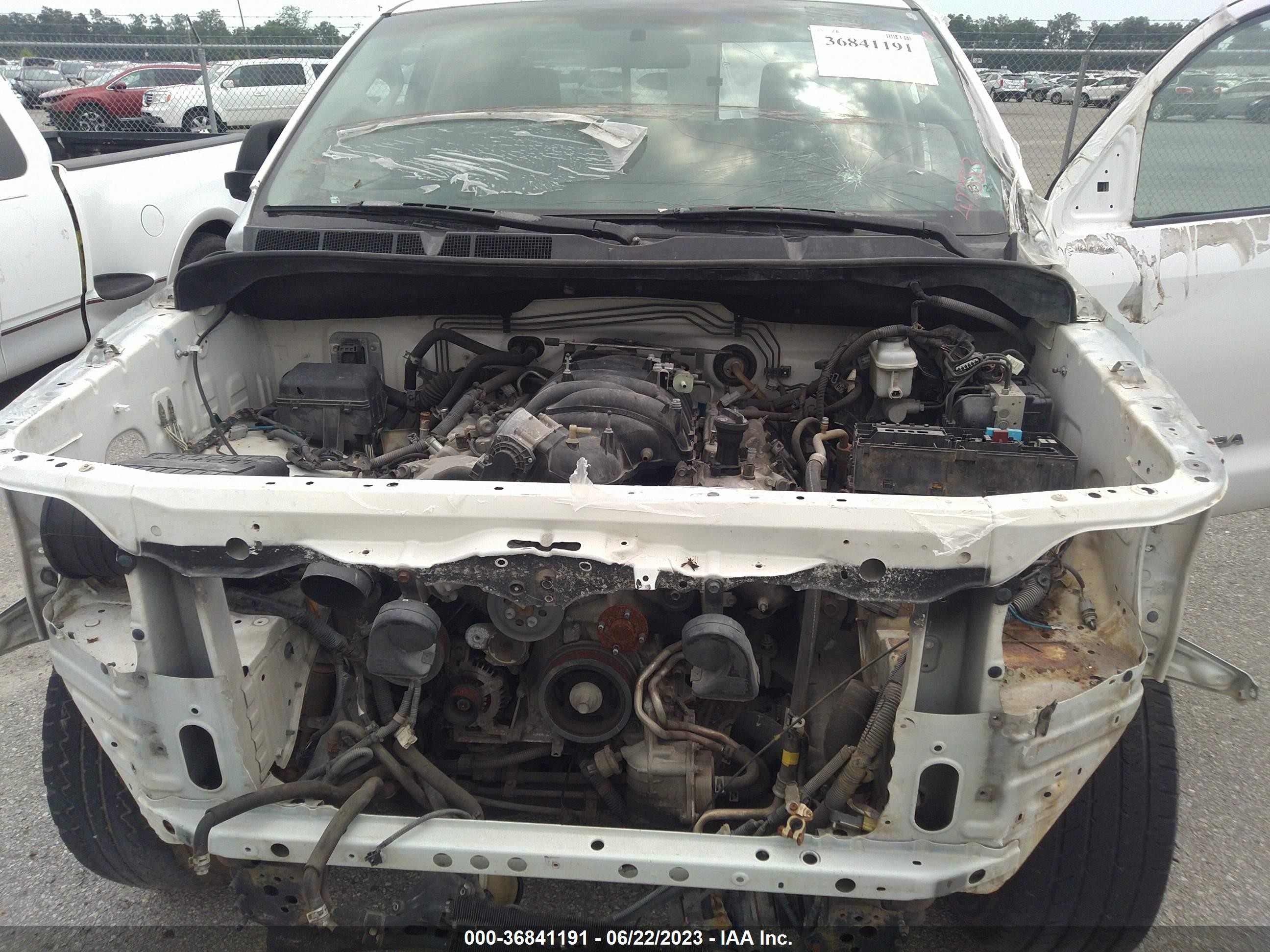 Photo 9 VIN: 5TBRV54178S477583 - TOYOTA TUNDRA 