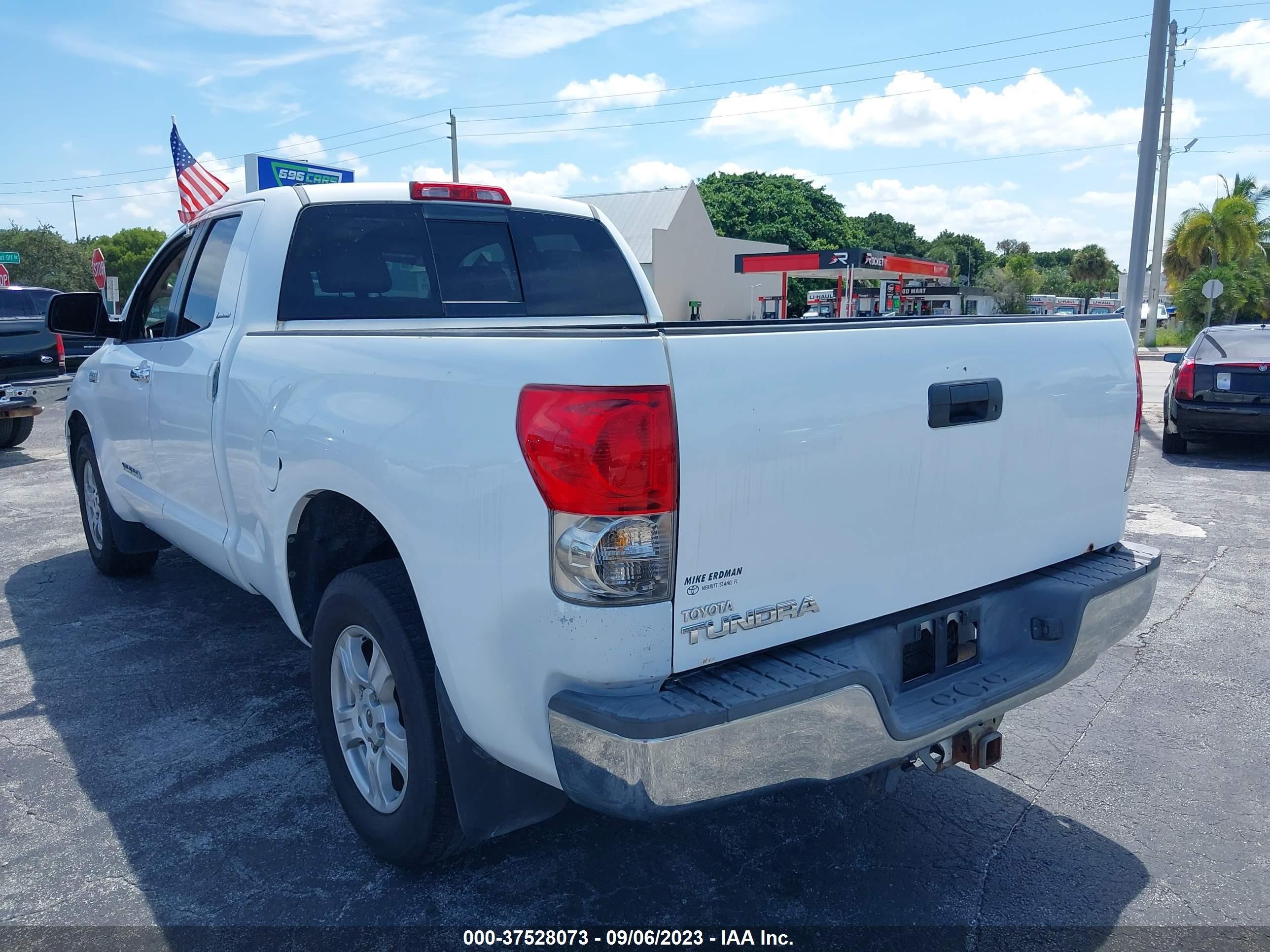 Photo 2 VIN: 5TBRV58167S459214 - TOYOTA TUNDRA 