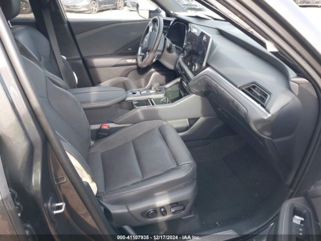 Photo 4 VIN: 5TDAAAB64RS004118 - LEXUS TX 