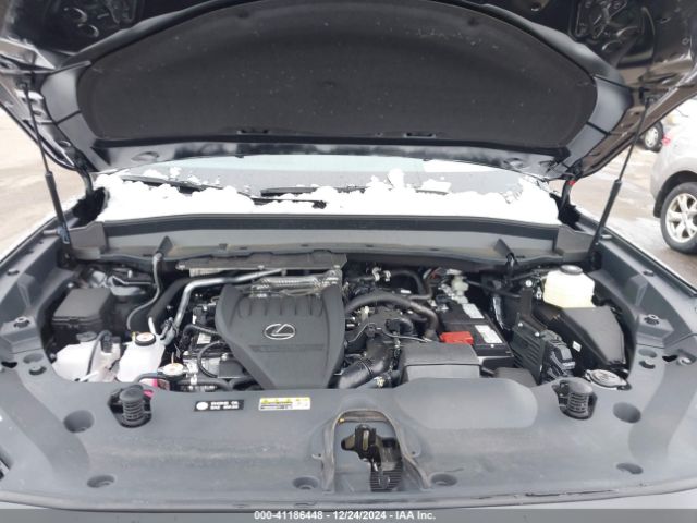 Photo 9 VIN: 5TDAAAB64RS012638 - LEXUS TX 