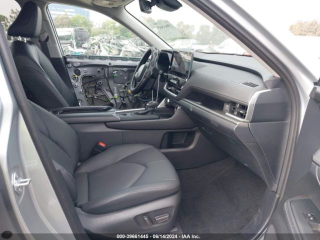 Photo 4 VIN: 5TDACAB59RS017657 - TOYOTA GRAND HIGHLANDER 