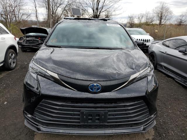 Photo 4 VIN: 5TDASKFC3NS049872 - TOYOTA SIENNA XLE 