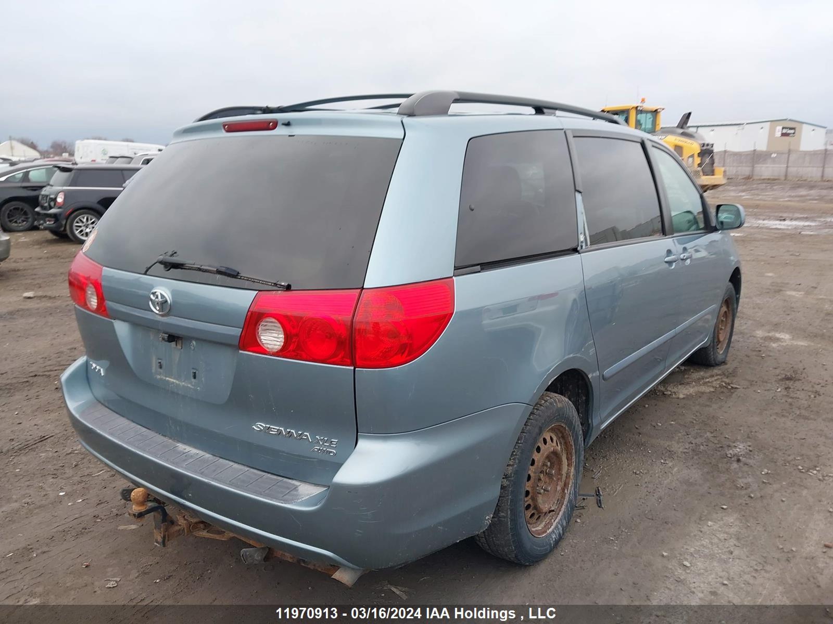 Photo 3 VIN: 5TDBA22C06S062254 - TOYOTA SIENNA 