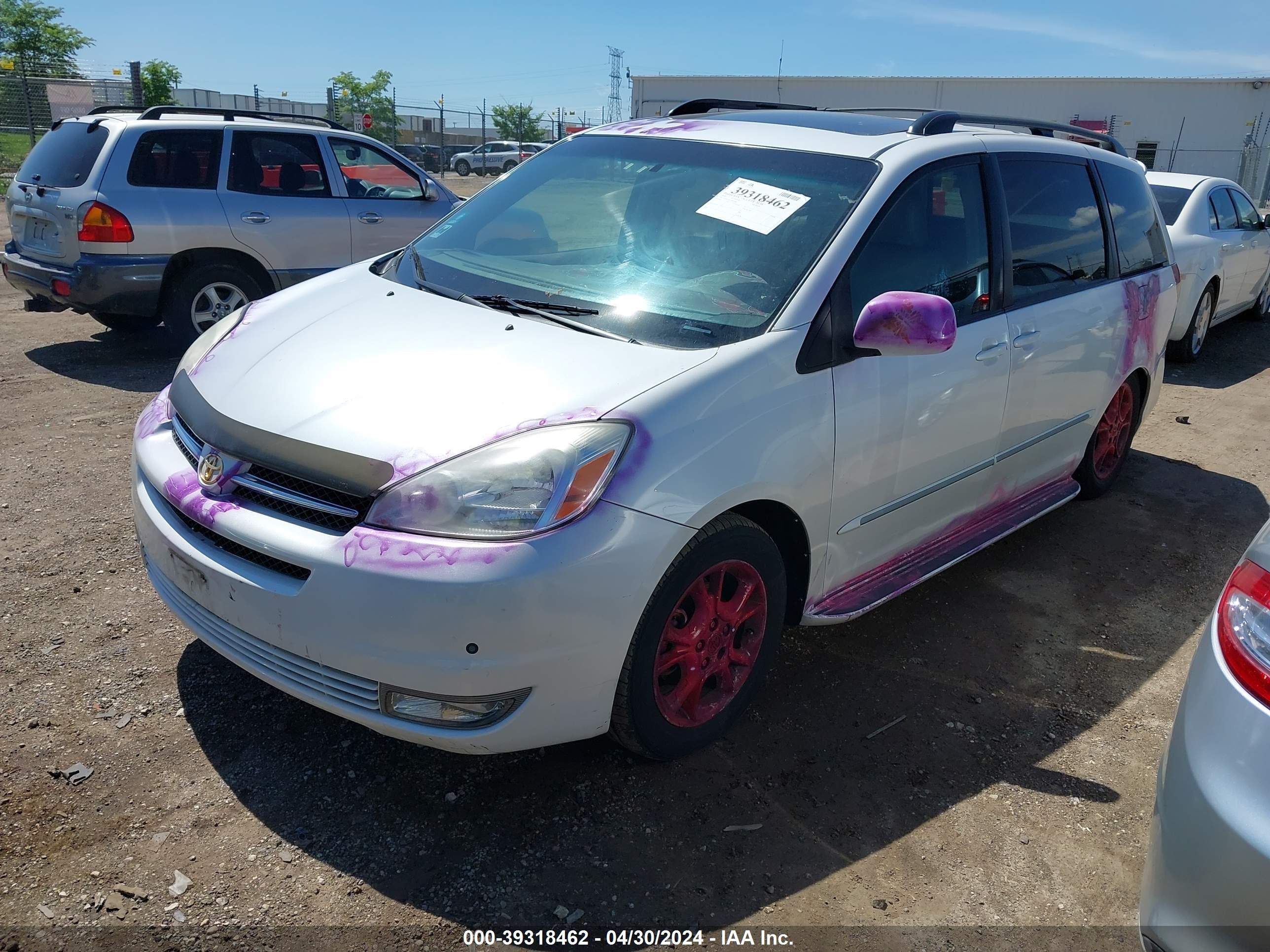 Photo 1 VIN: 5TDBA22C14S023881 - TOYOTA SIENNA 