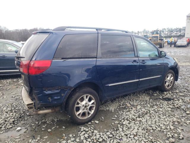 Photo 2 VIN: 5TDBA22C15S029777 - TOYOTA SIENNA XLE 